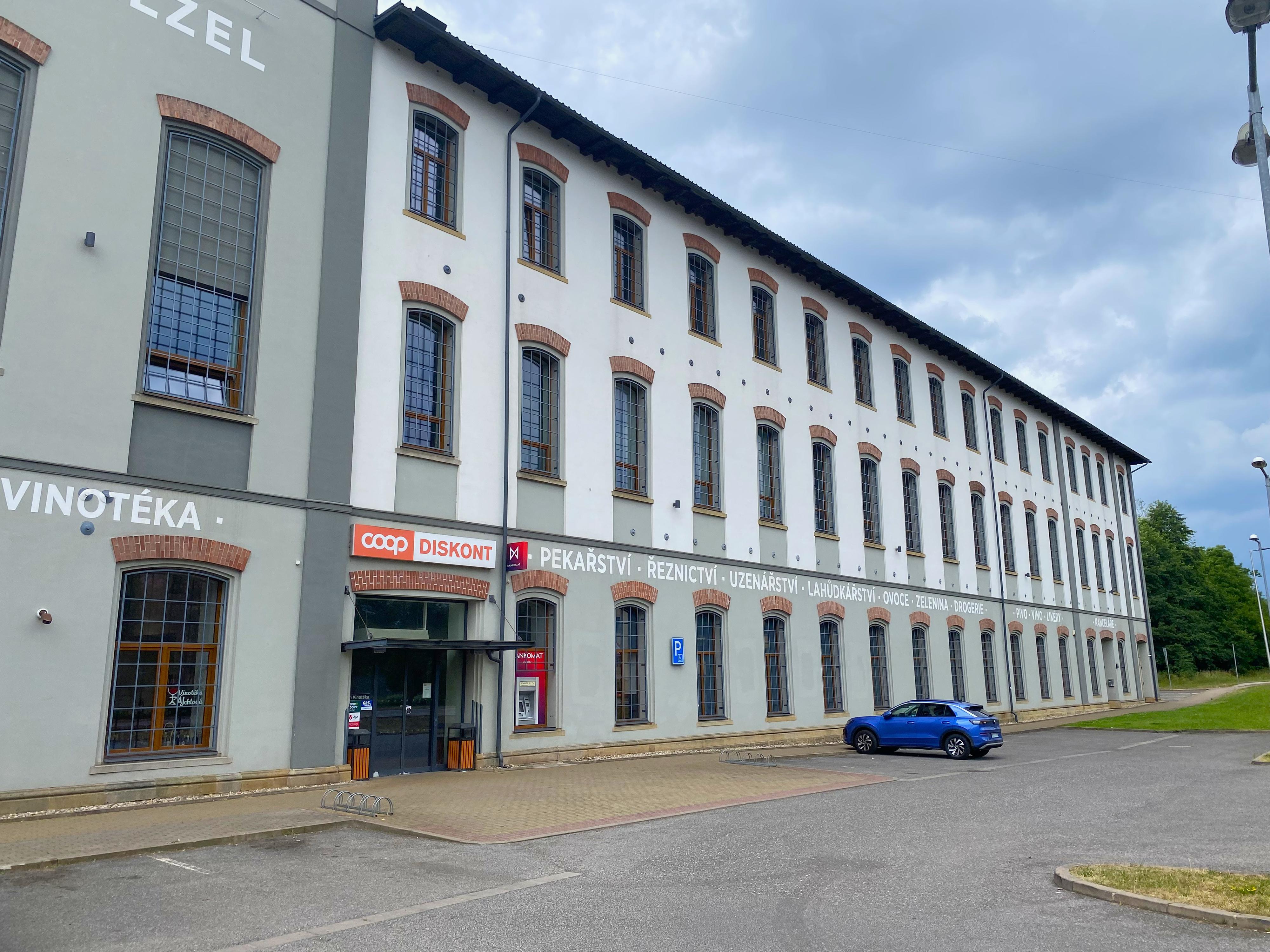KONZUM, obchodní družstvo v Ústí nad Orlicí - COOP foto 4