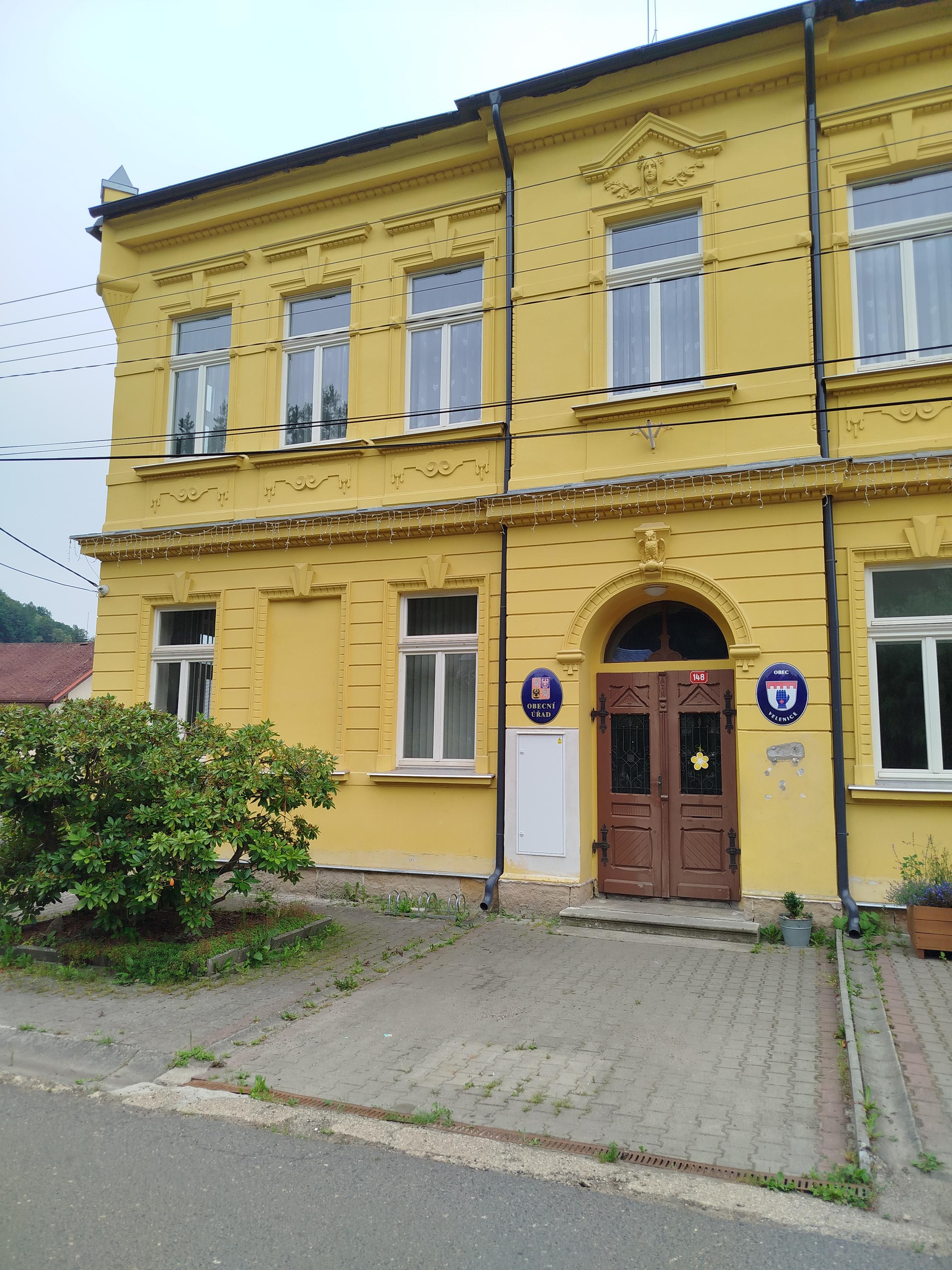 Velenice - obecní úřad foto 6