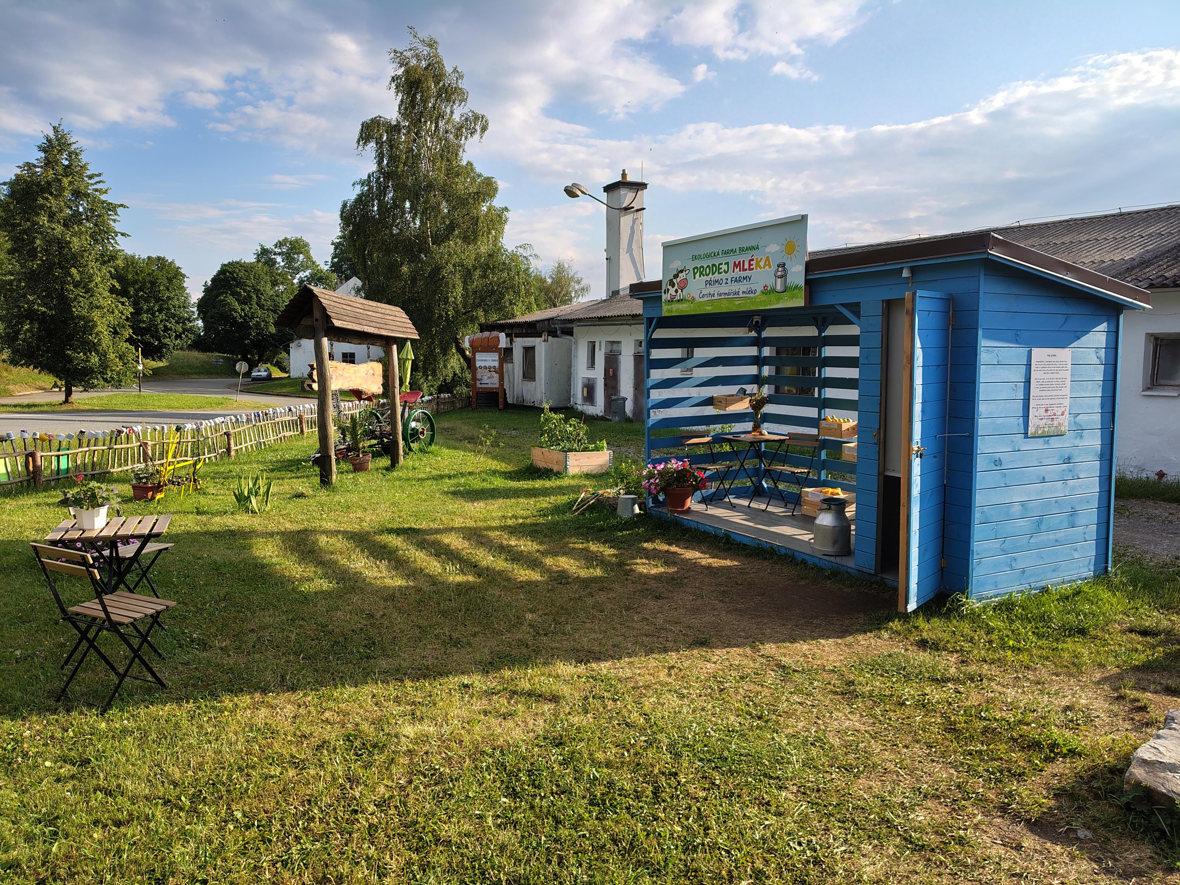 Samoobslužný stánek Farma Branná foto 4