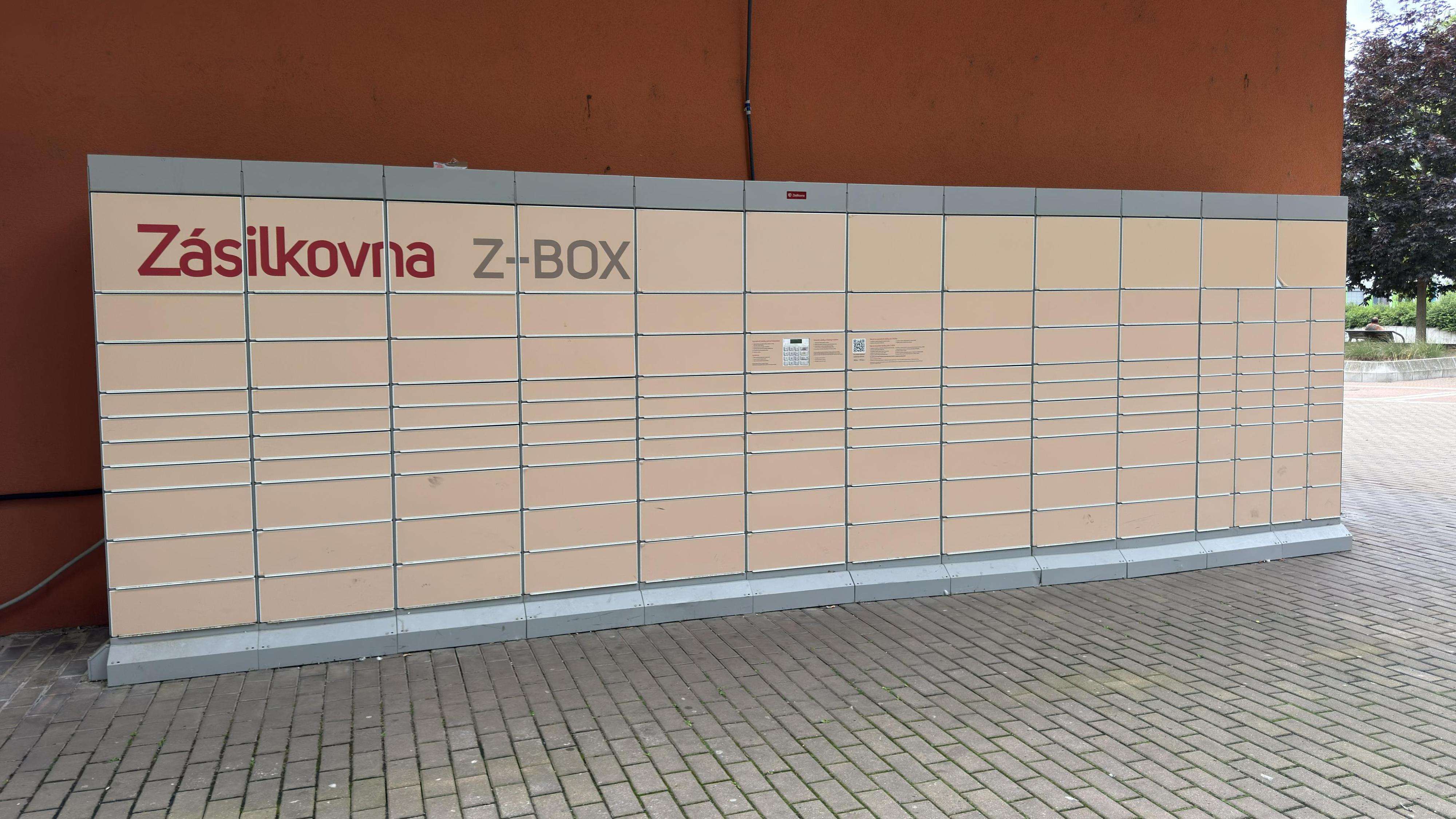 Z-BOX