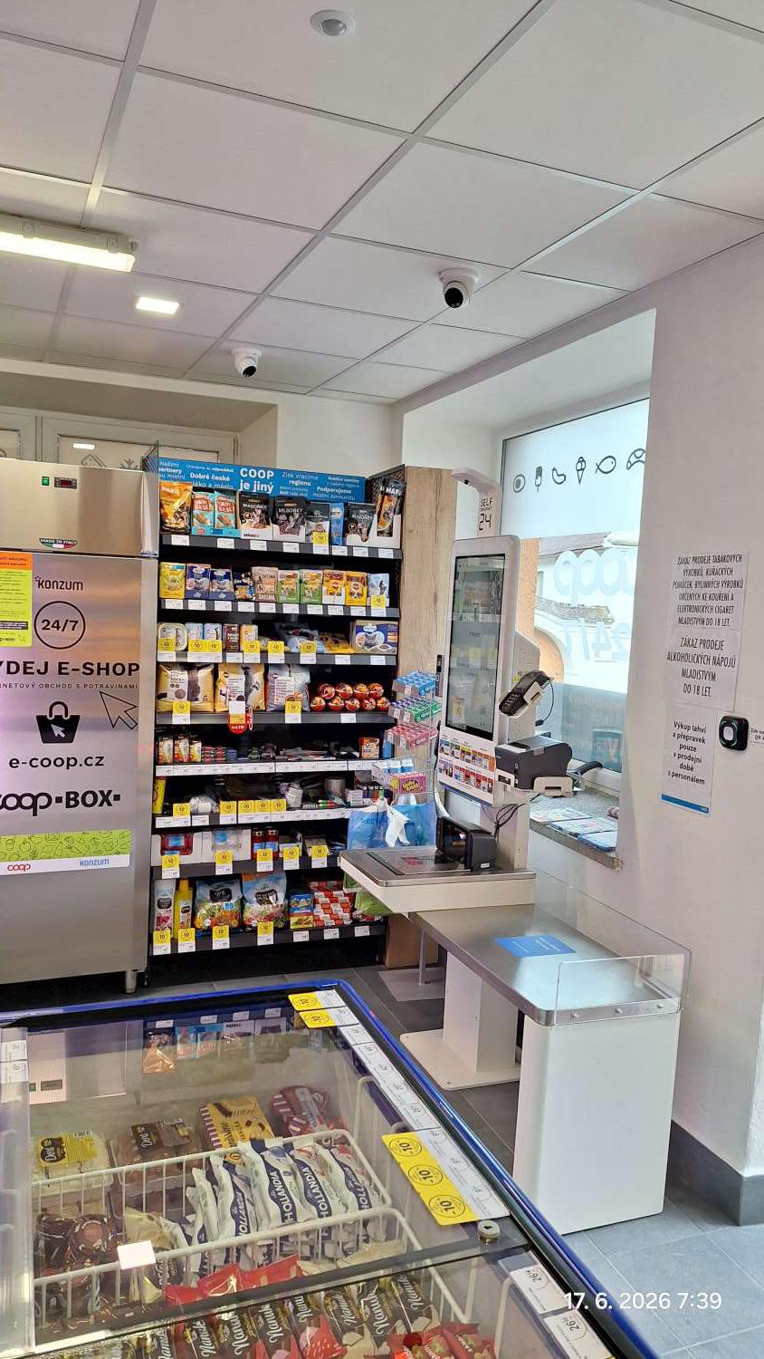 KONZUM 24/7 foto 2