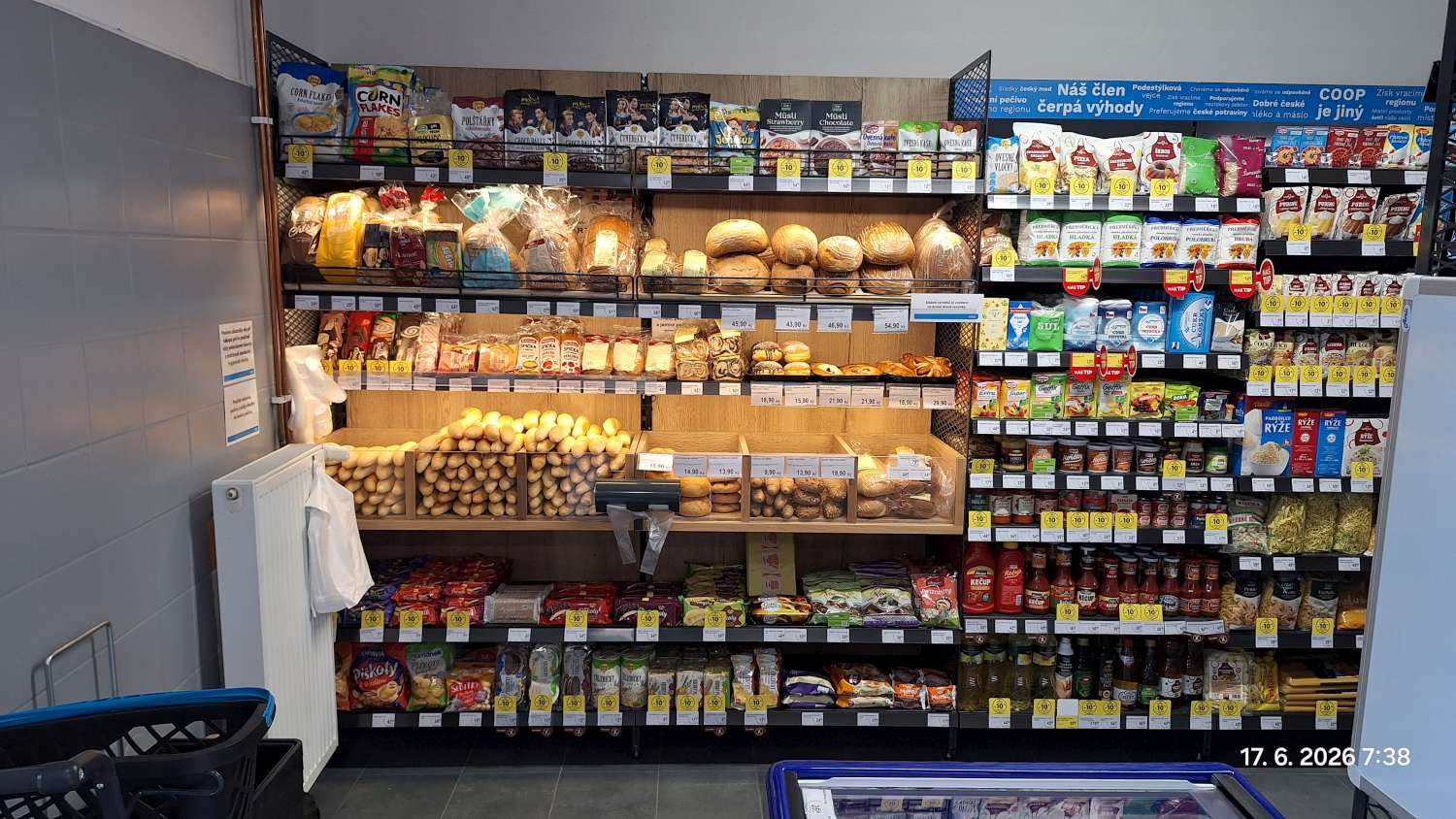 KONZUM 24/7 foto 6