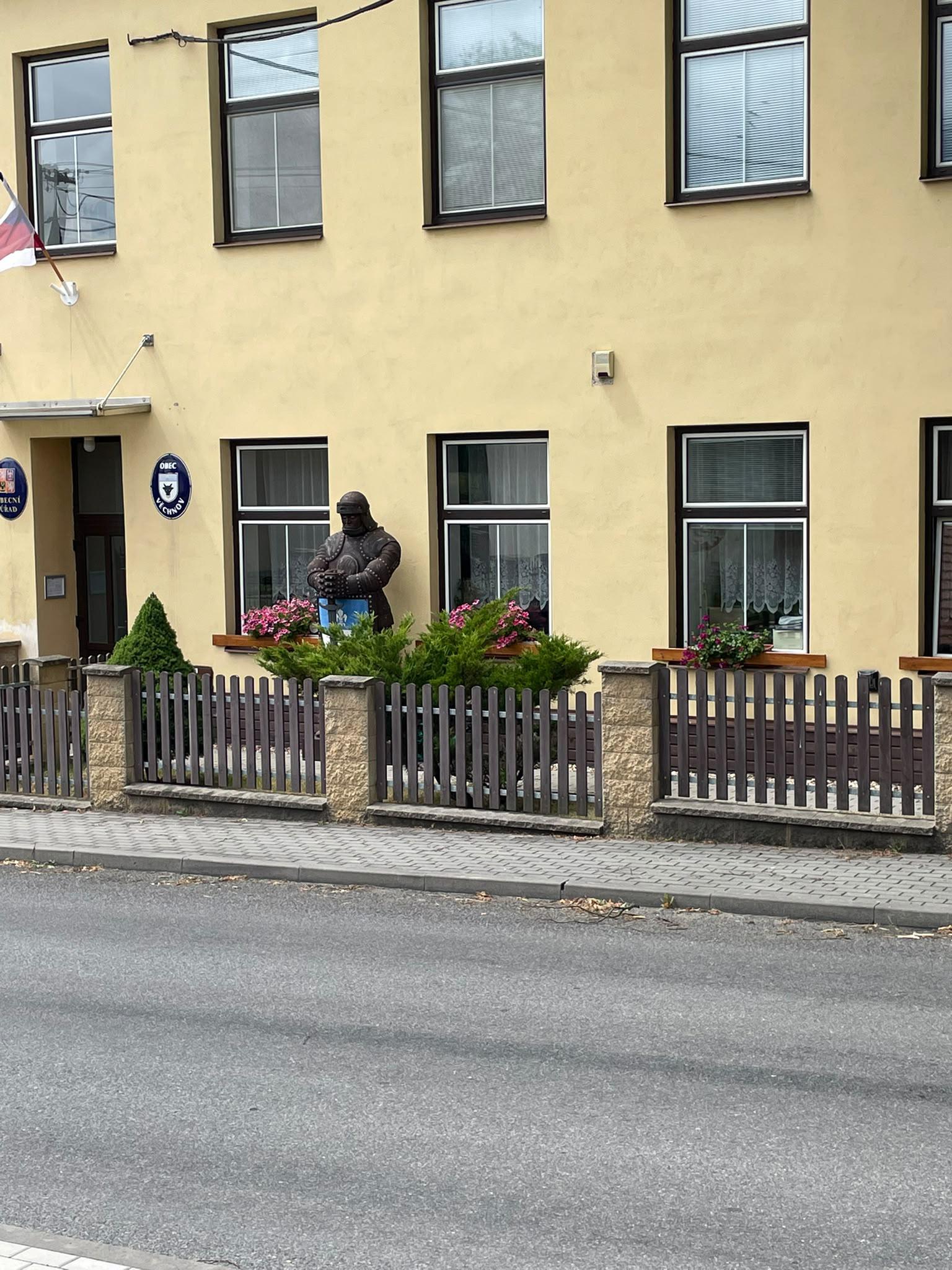 Věchnov - obecní úřad foto 2
