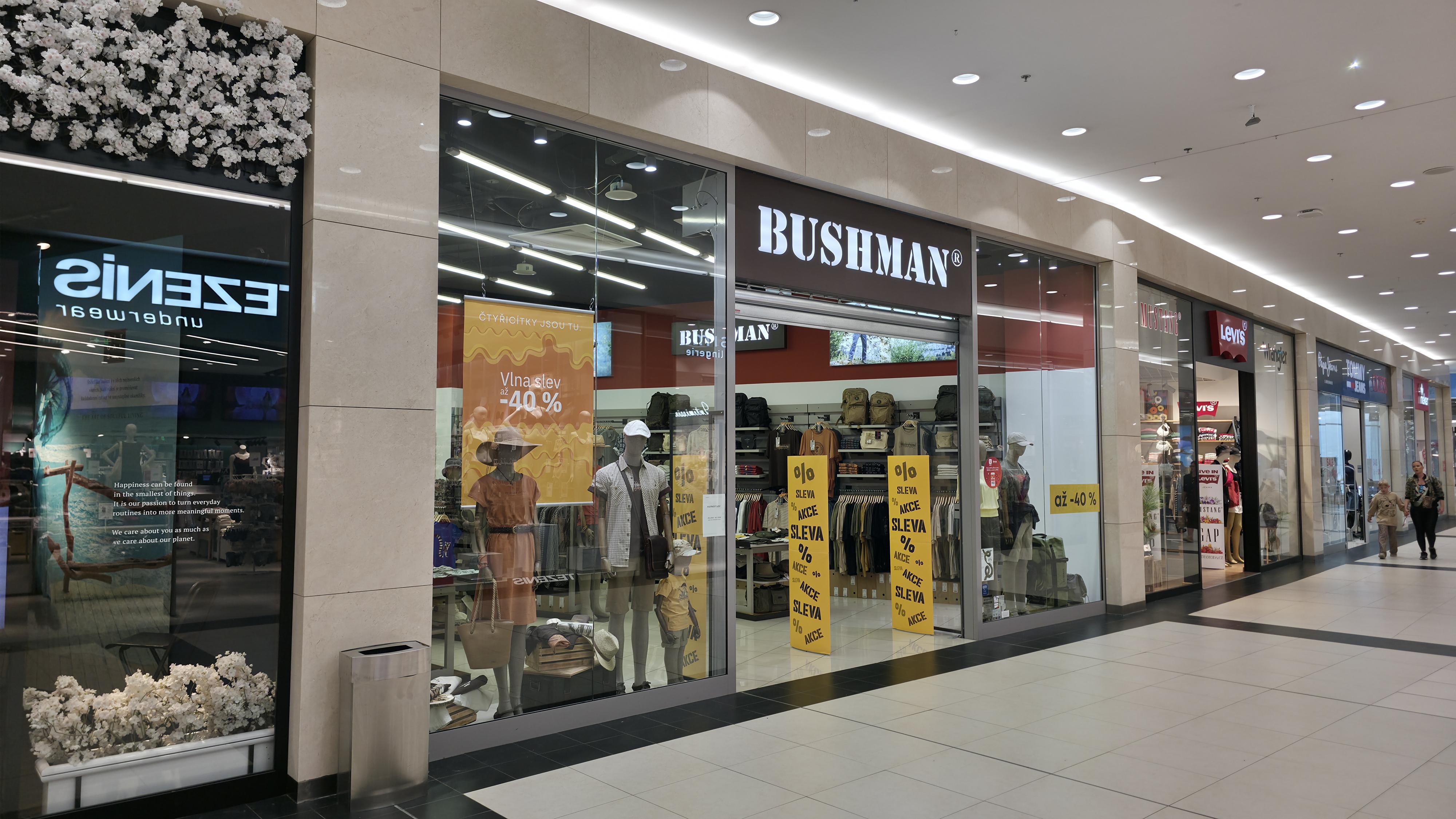 BUSHMAN foto 4