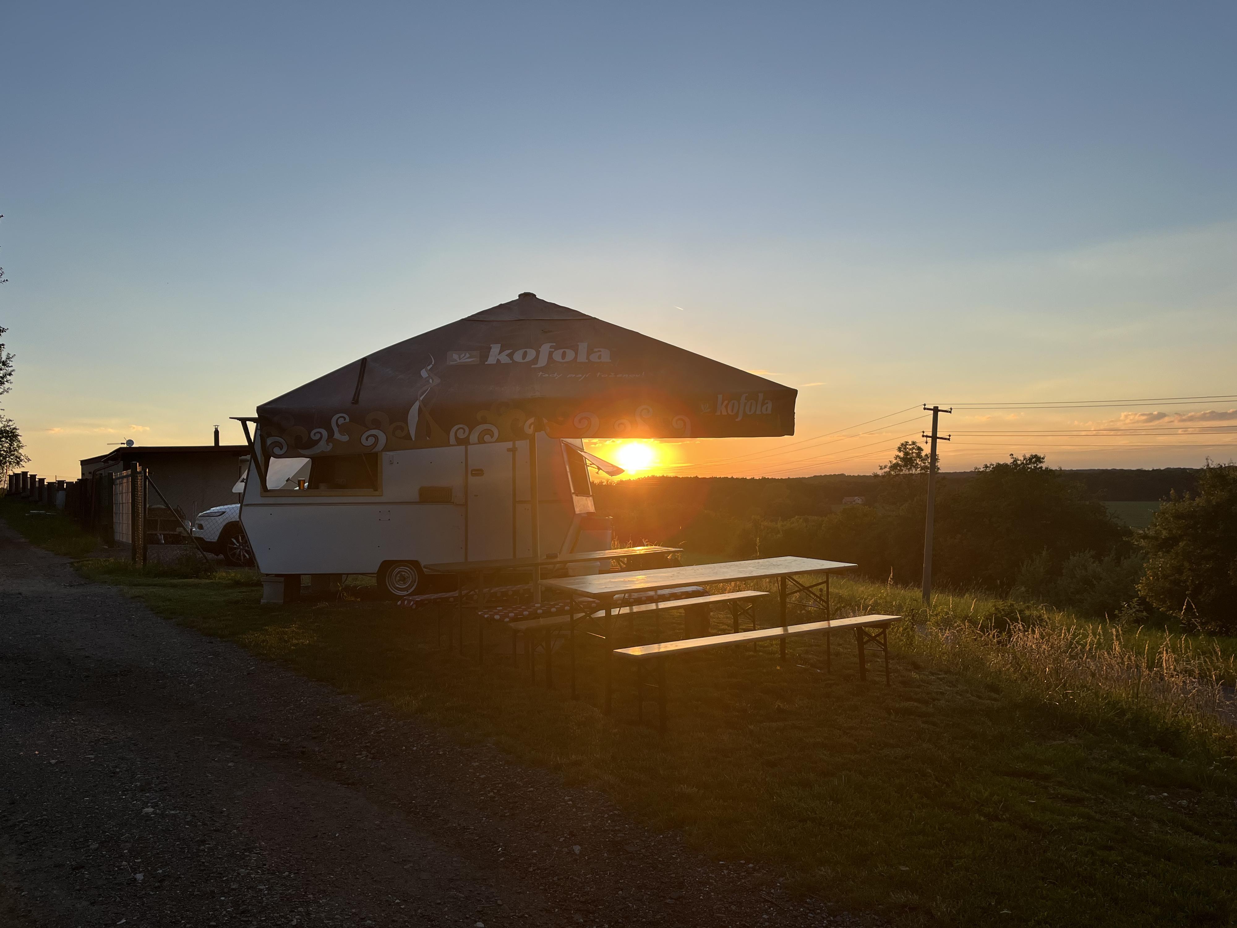 Zastávka na Zvíkově foto 3