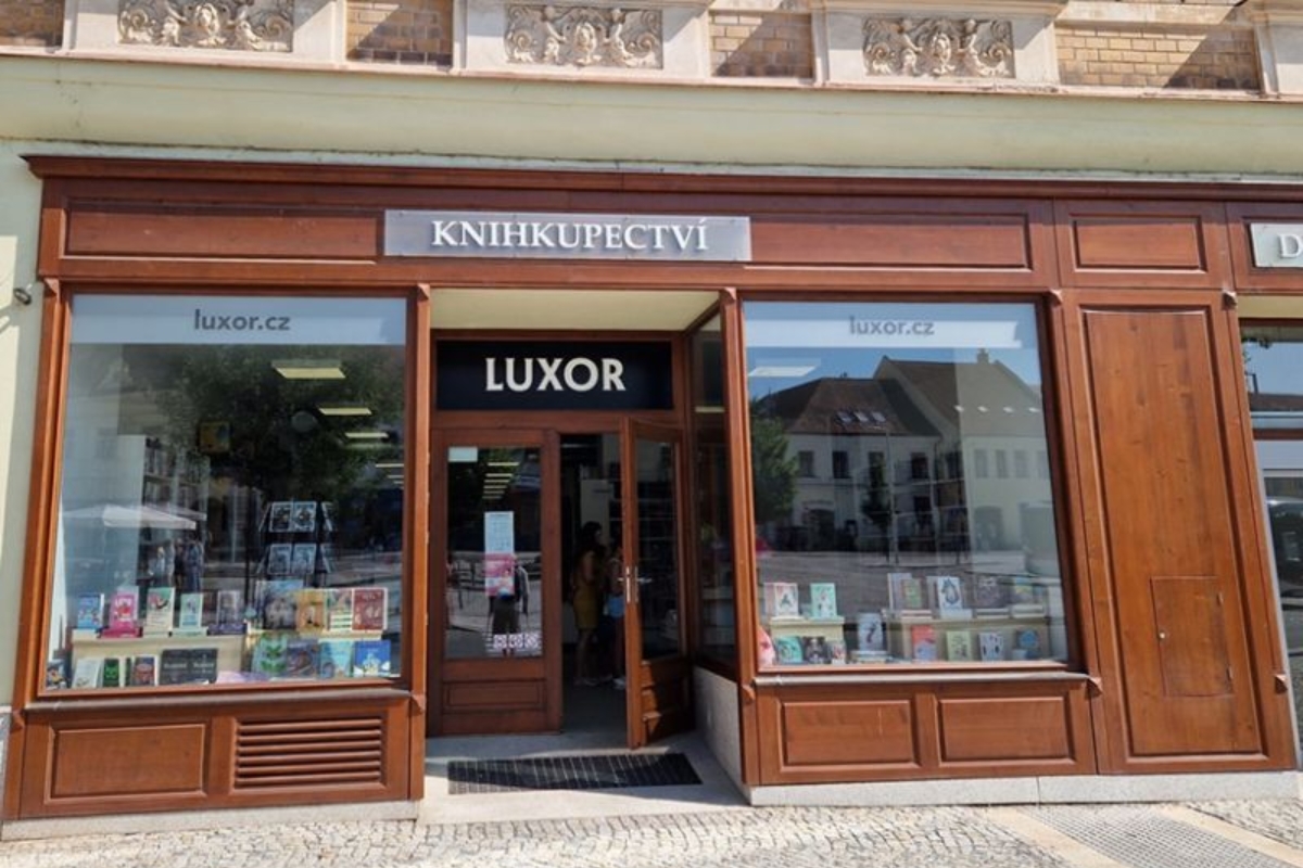 Knihkupectví LUXOR, Třebíč foto 1