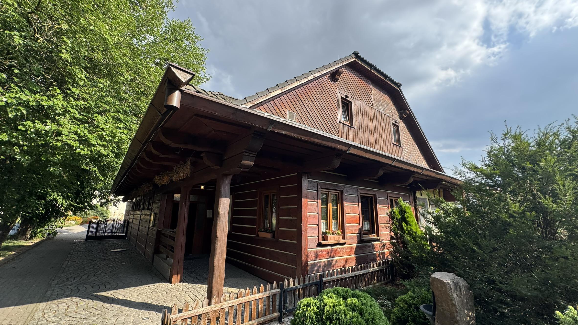 Roubenka u Mlýna - restaurace foto 4