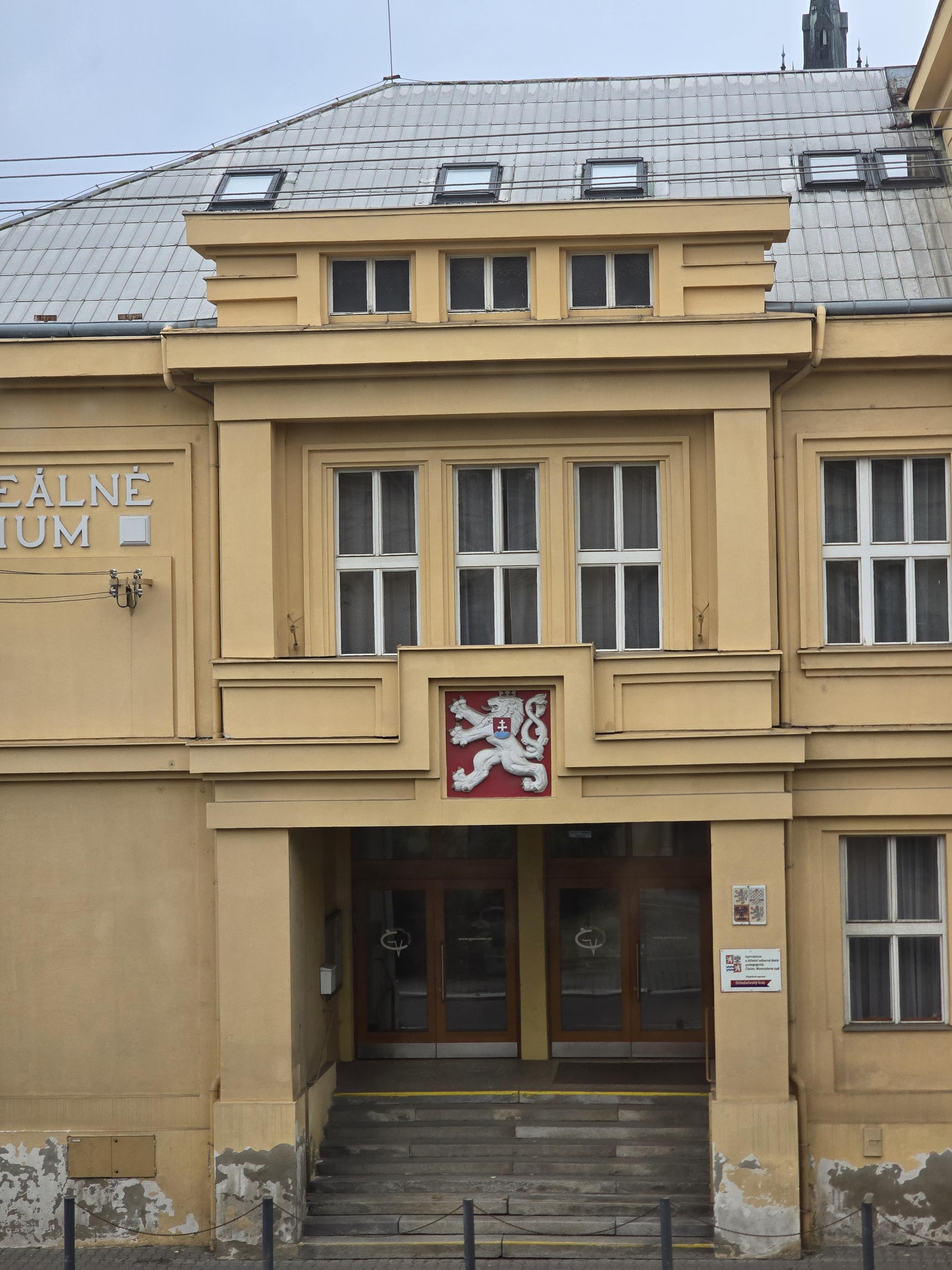 Gymnázium a Střední odborná škola pedagogická Čáslav foto 5