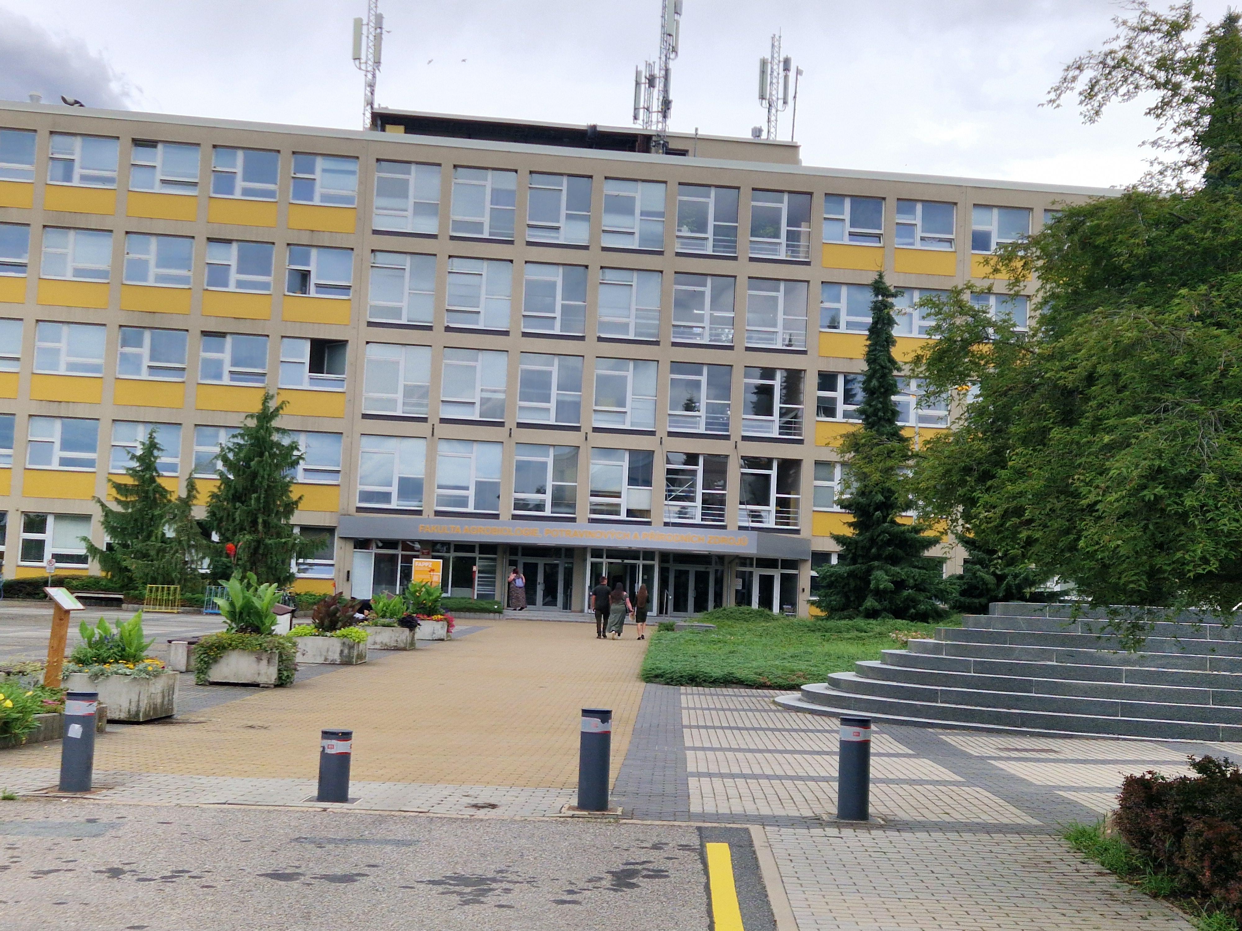ČZU - Fakulta agrobiologie, potravinových a přírodních zdrojů foto 2
