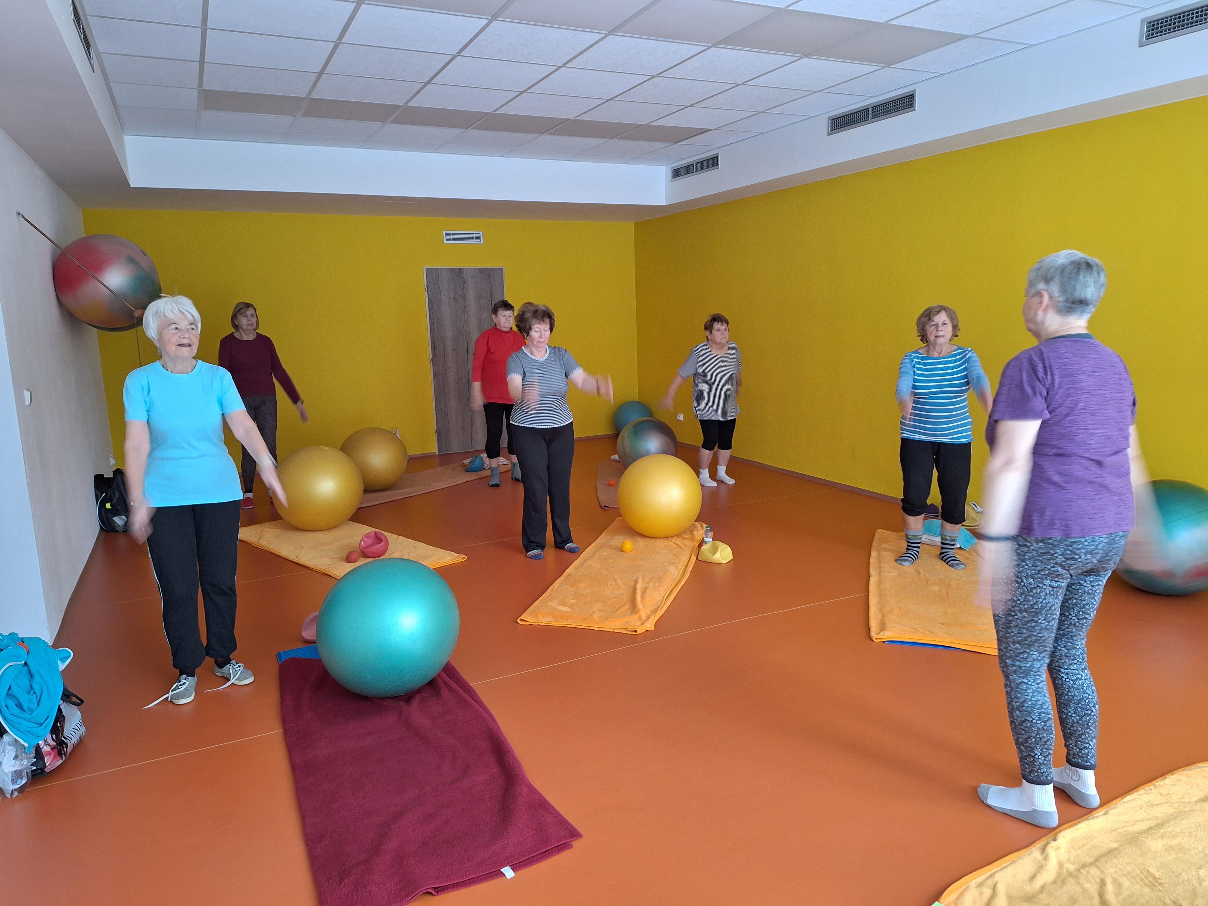 Klub REMEDIUM - Centrum aktivit pro seniory foto 3