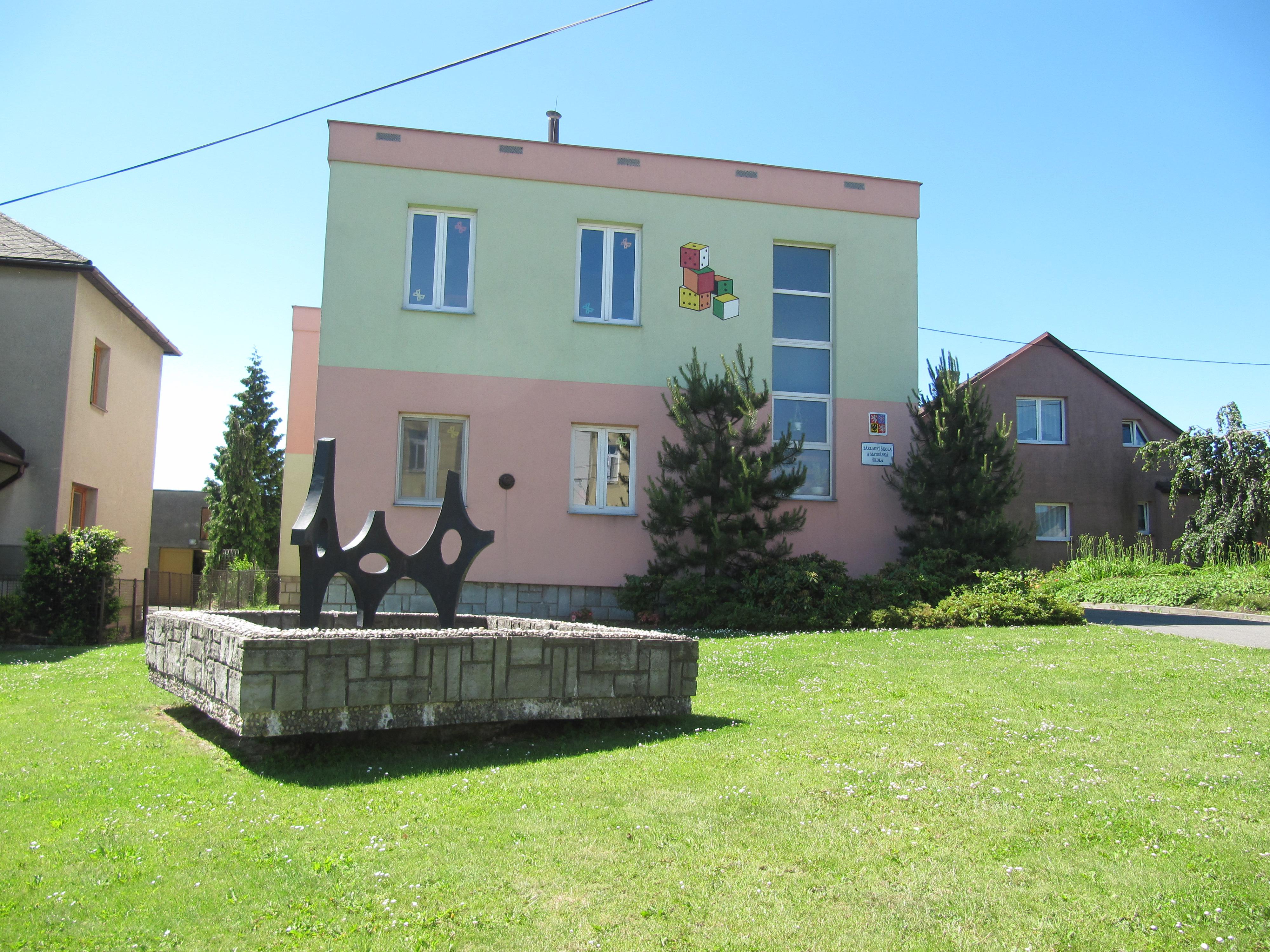 Základní škola a Mateřská škola Tísek, příspěvková organizace