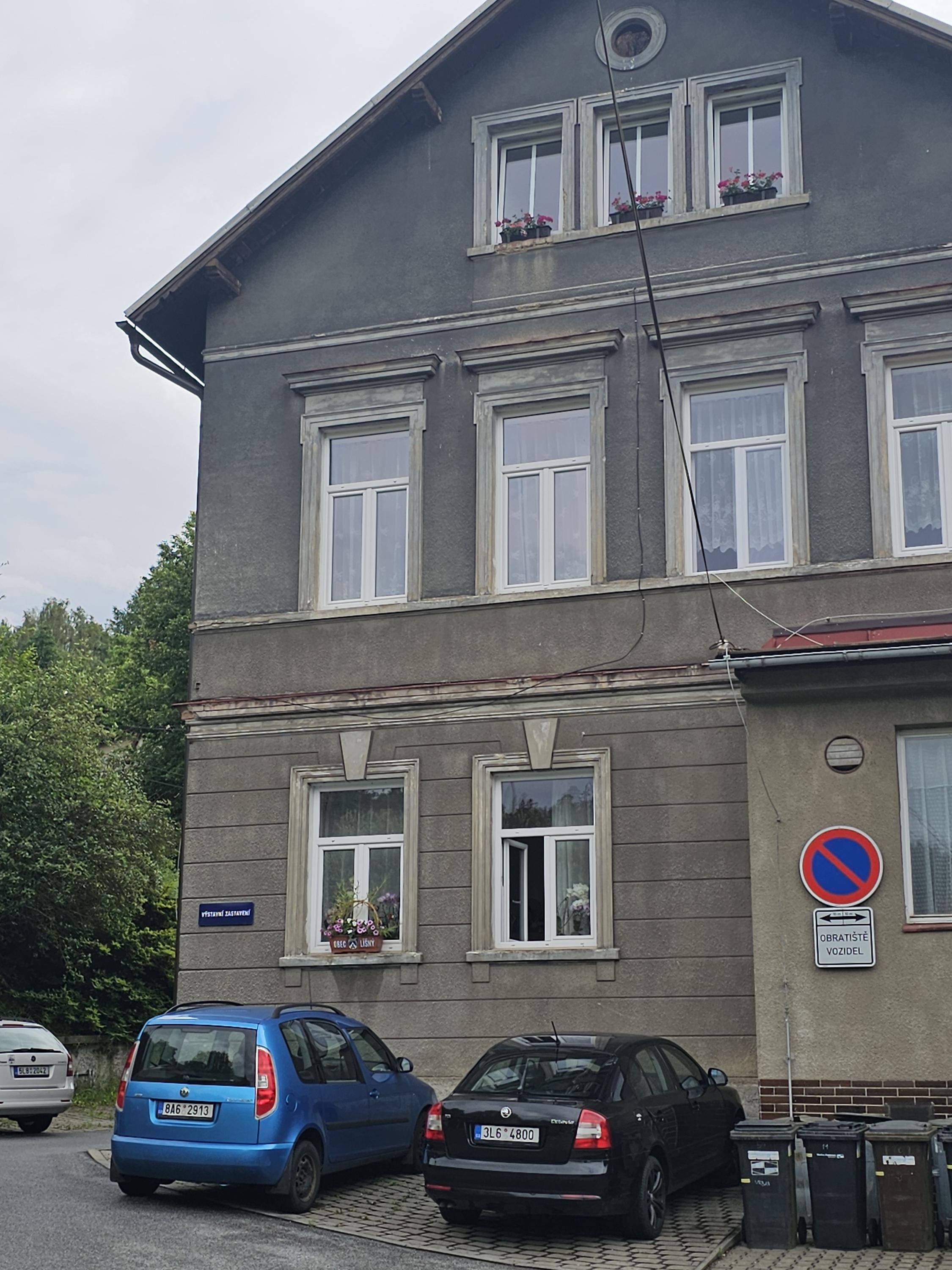 Obecní knihovna Líšný foto 2