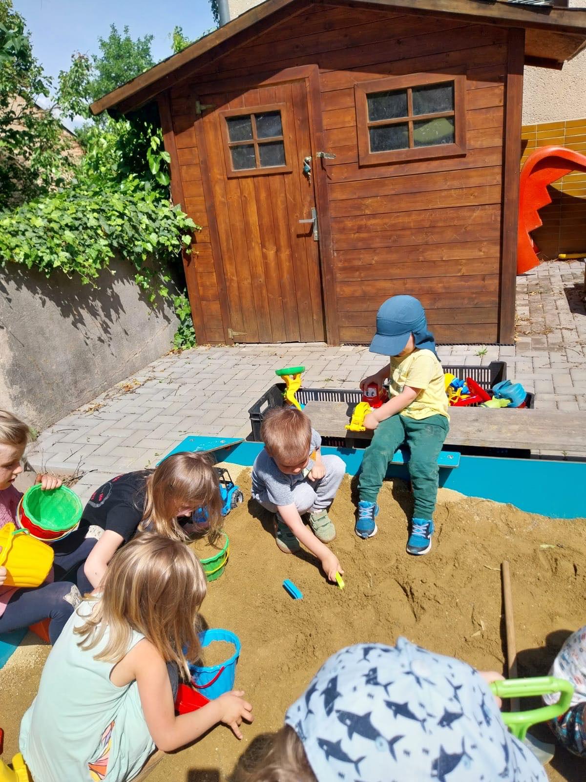 Mateřská škola Hradčany, okres Brno - venkov, příspěvková organizace foto 4