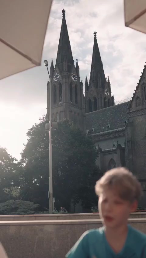 Křesťanský domov mládeže u sv. Ludmily foto 2 (náhled videa)