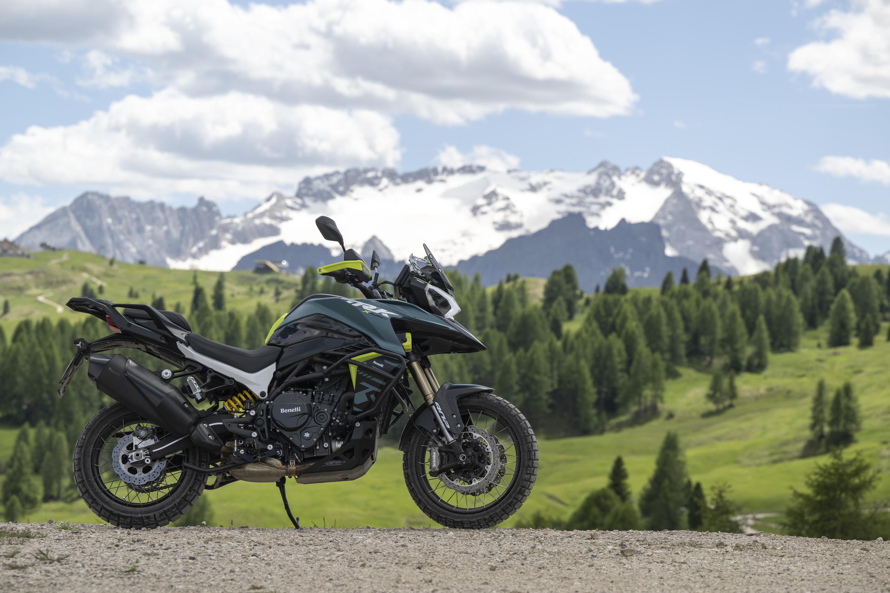 NOVINKA Benelli TRK 902 XPLORER