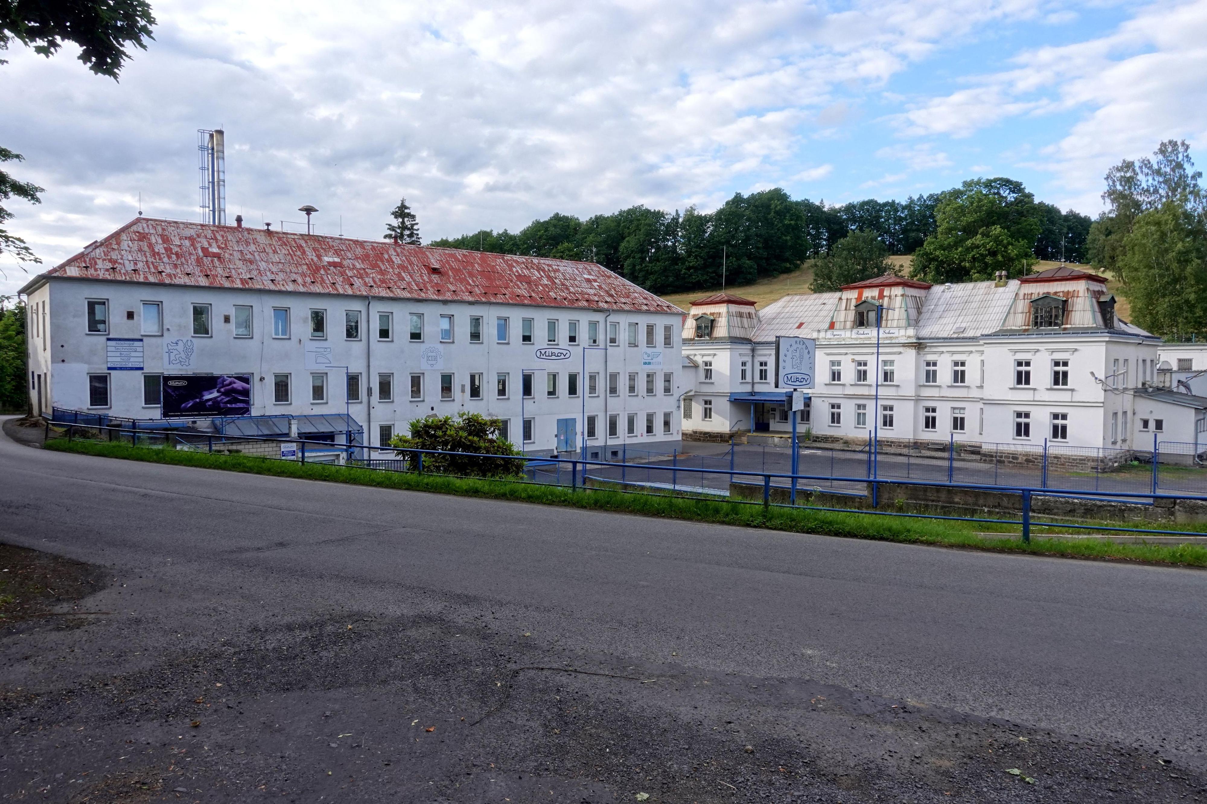 MIKOV foto 2