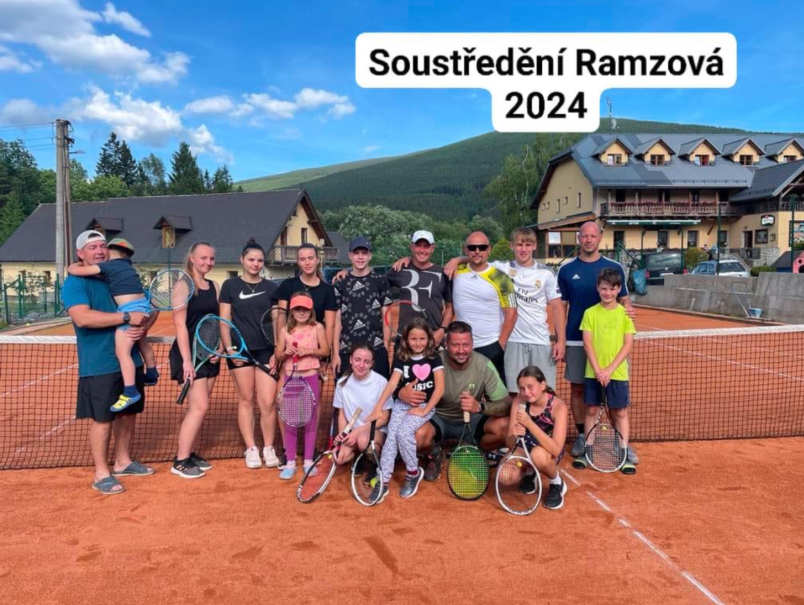 Tenisové kurty - Chata Ramzovské sedlo foto 6