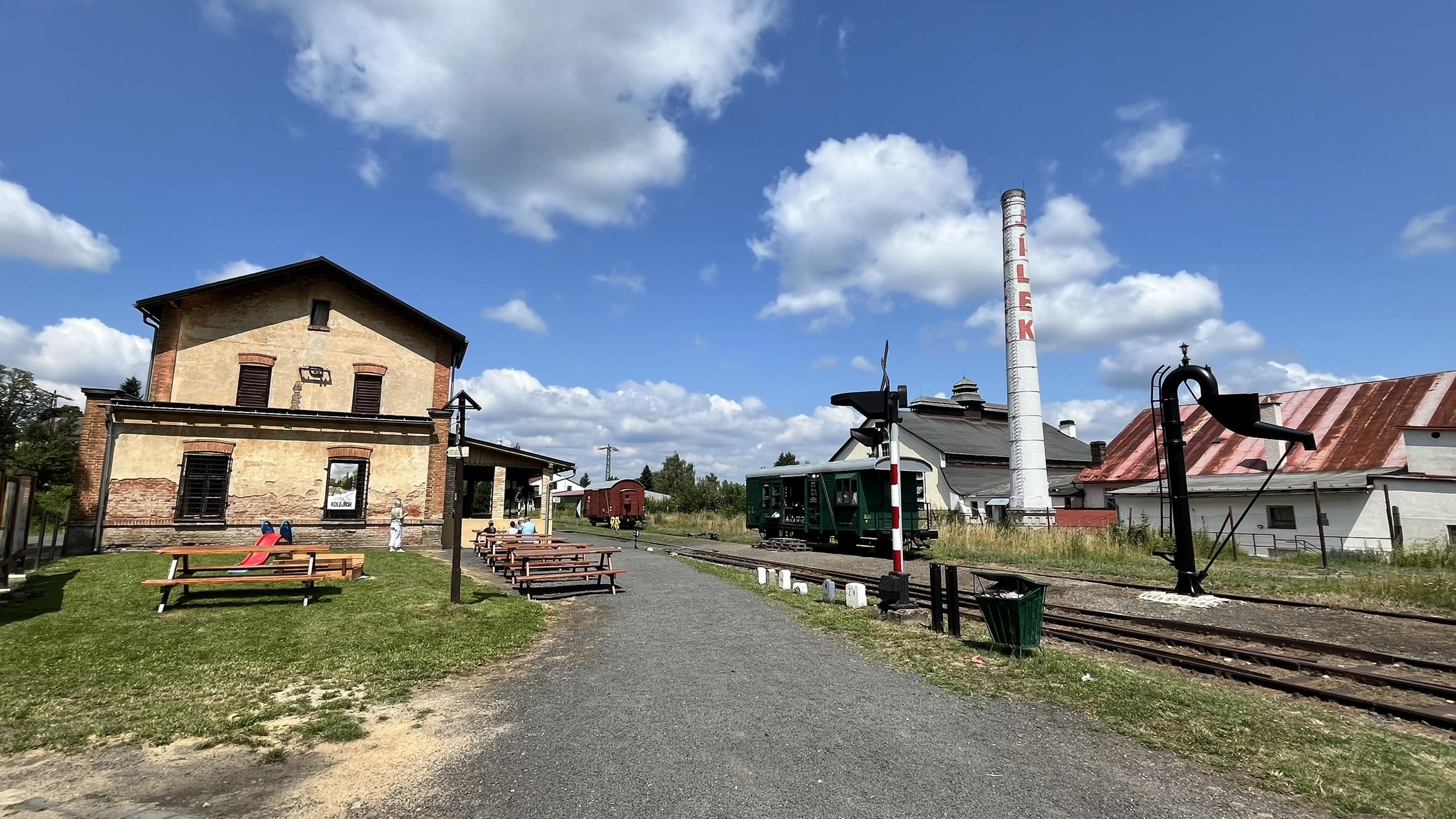 Kavárna Druhá kolej foto 5