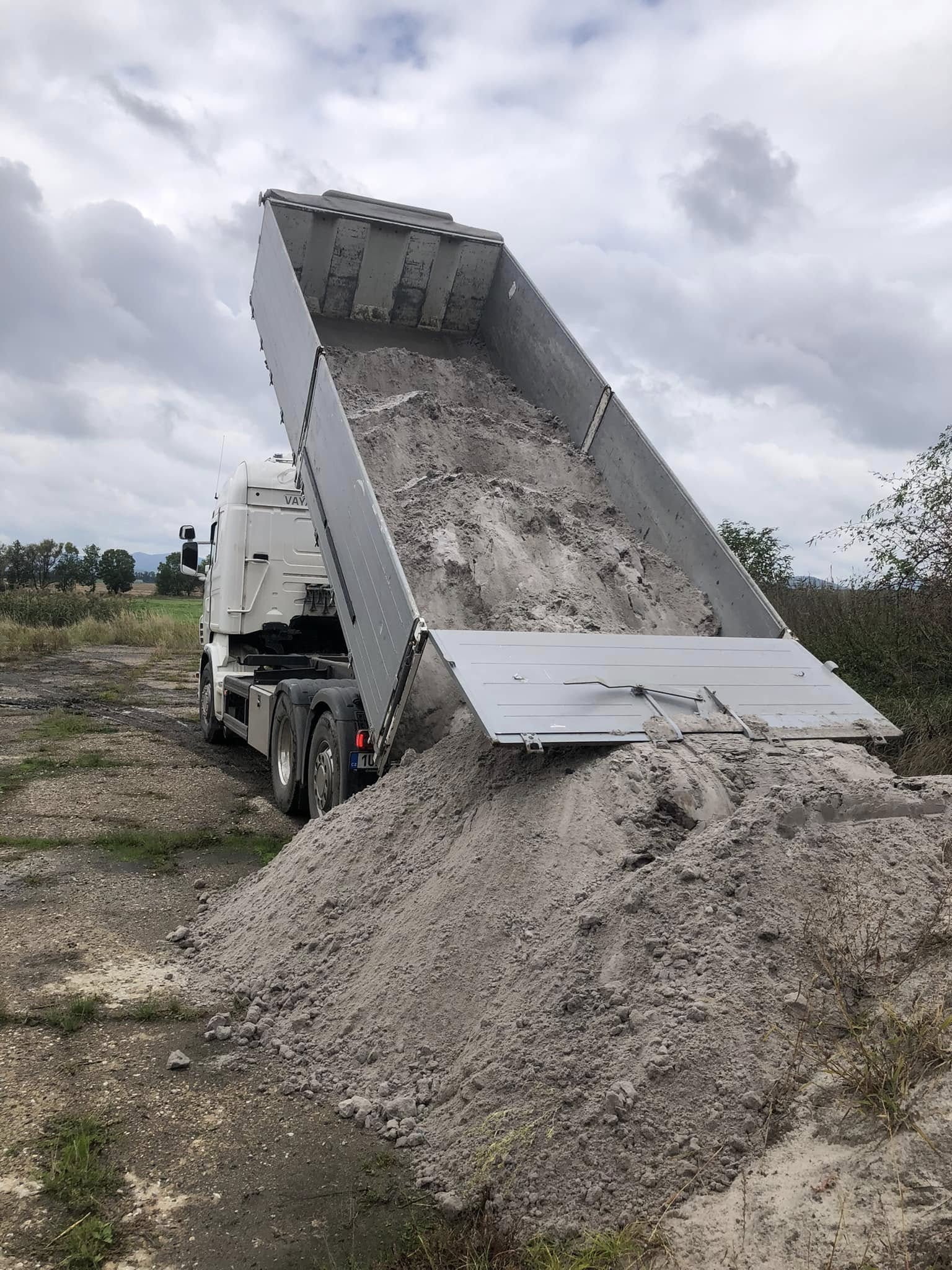 Autodoprava s hydraulickou rukou - Zdeněk Murdych foto 2
