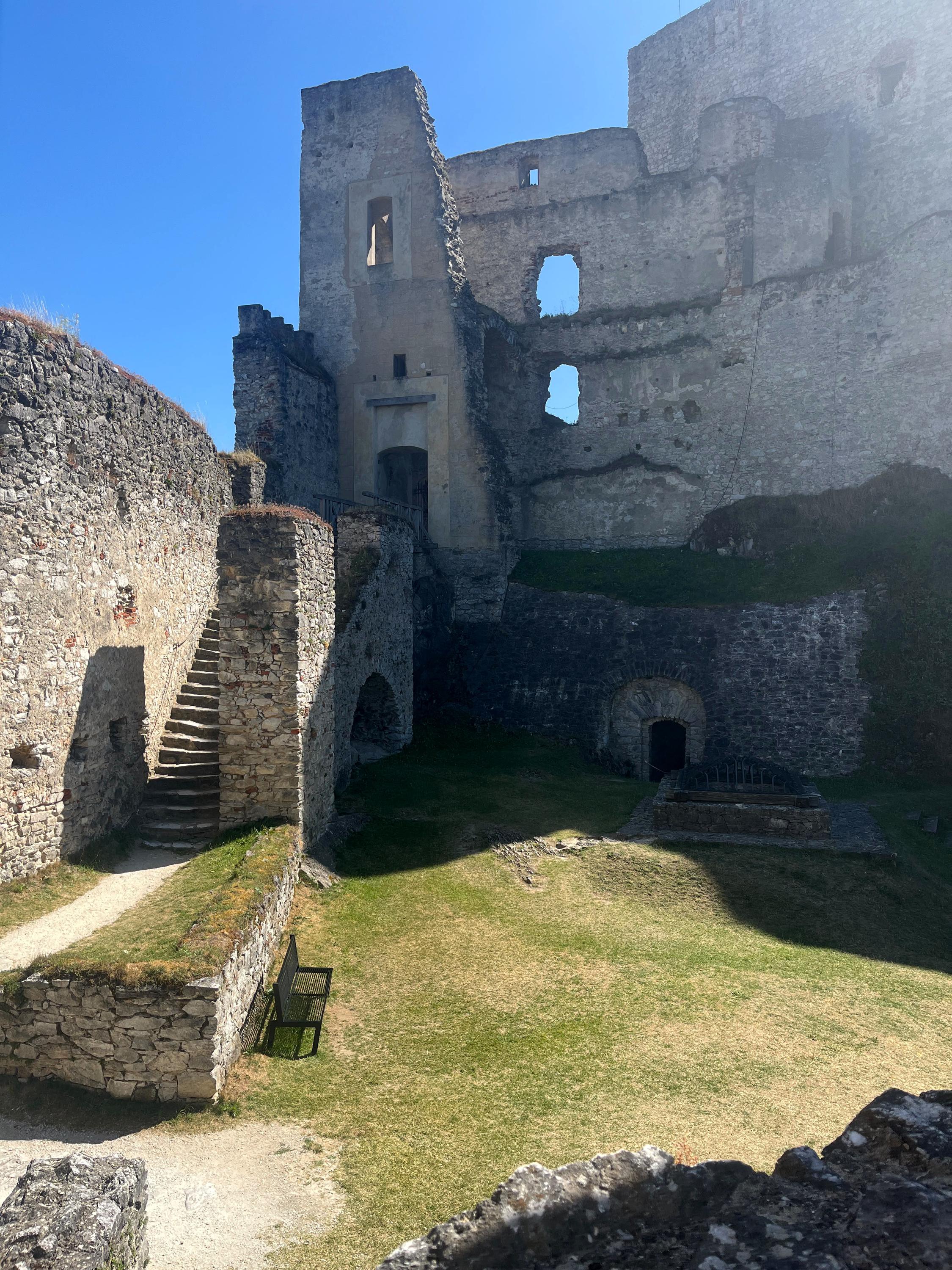 Státní hrad Švihov foto 6