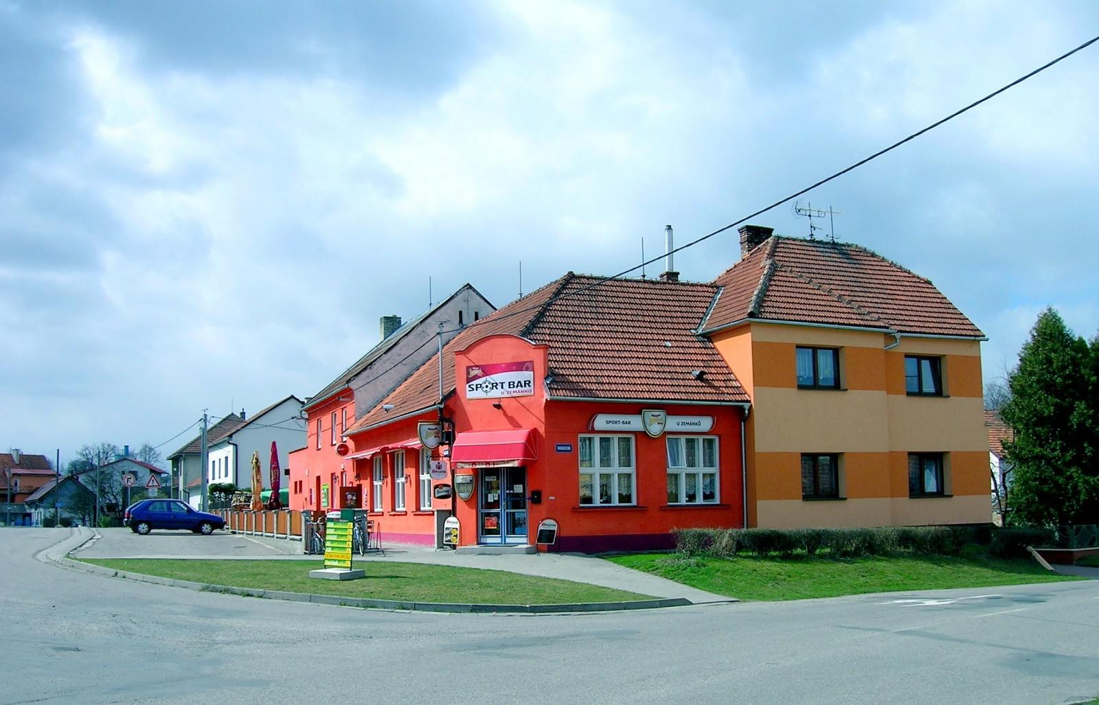 Sportbar U Zemánků foto 3