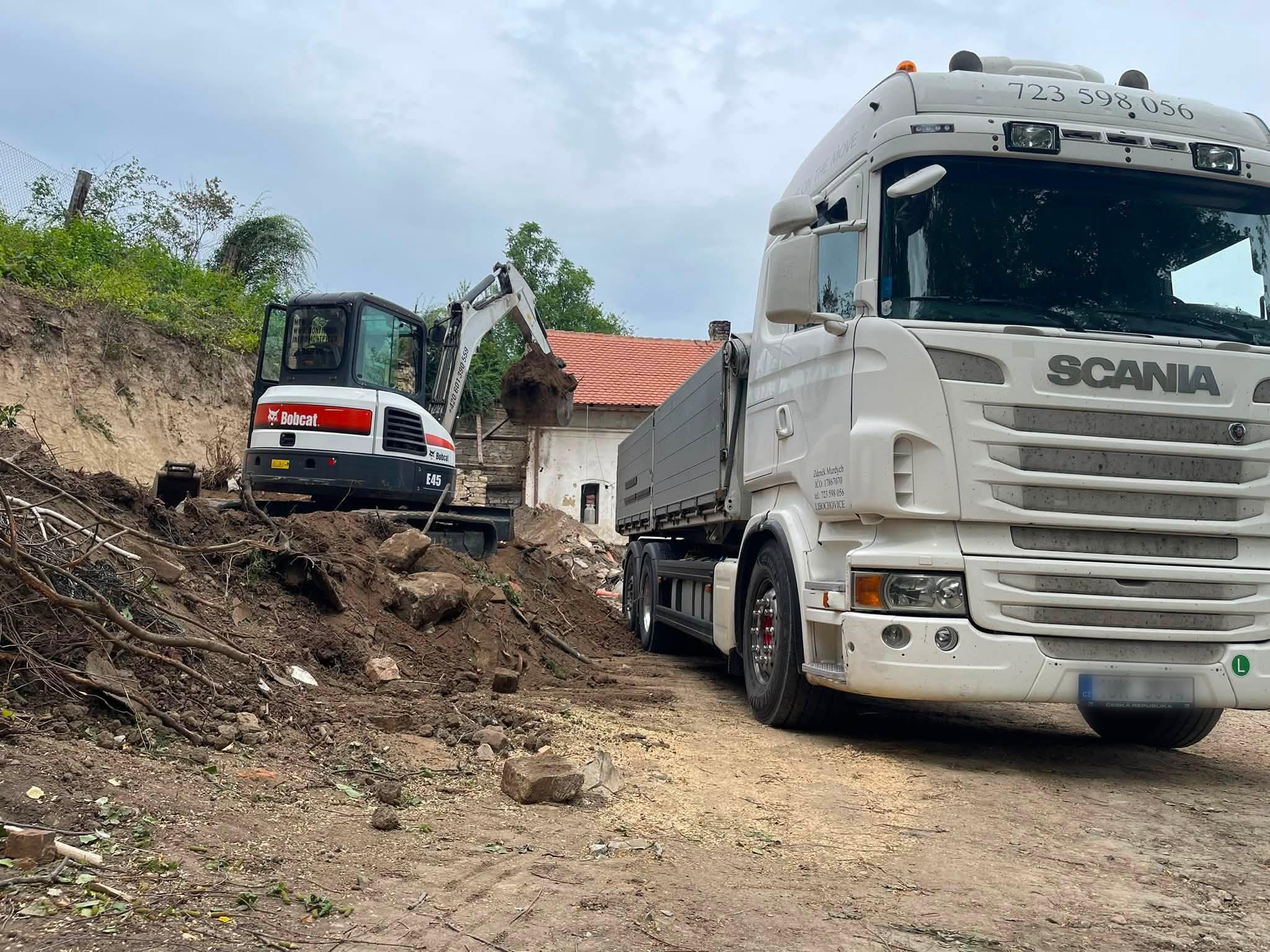 Autodoprava s hydraulickou rukou - Zdeněk Murdych foto 3