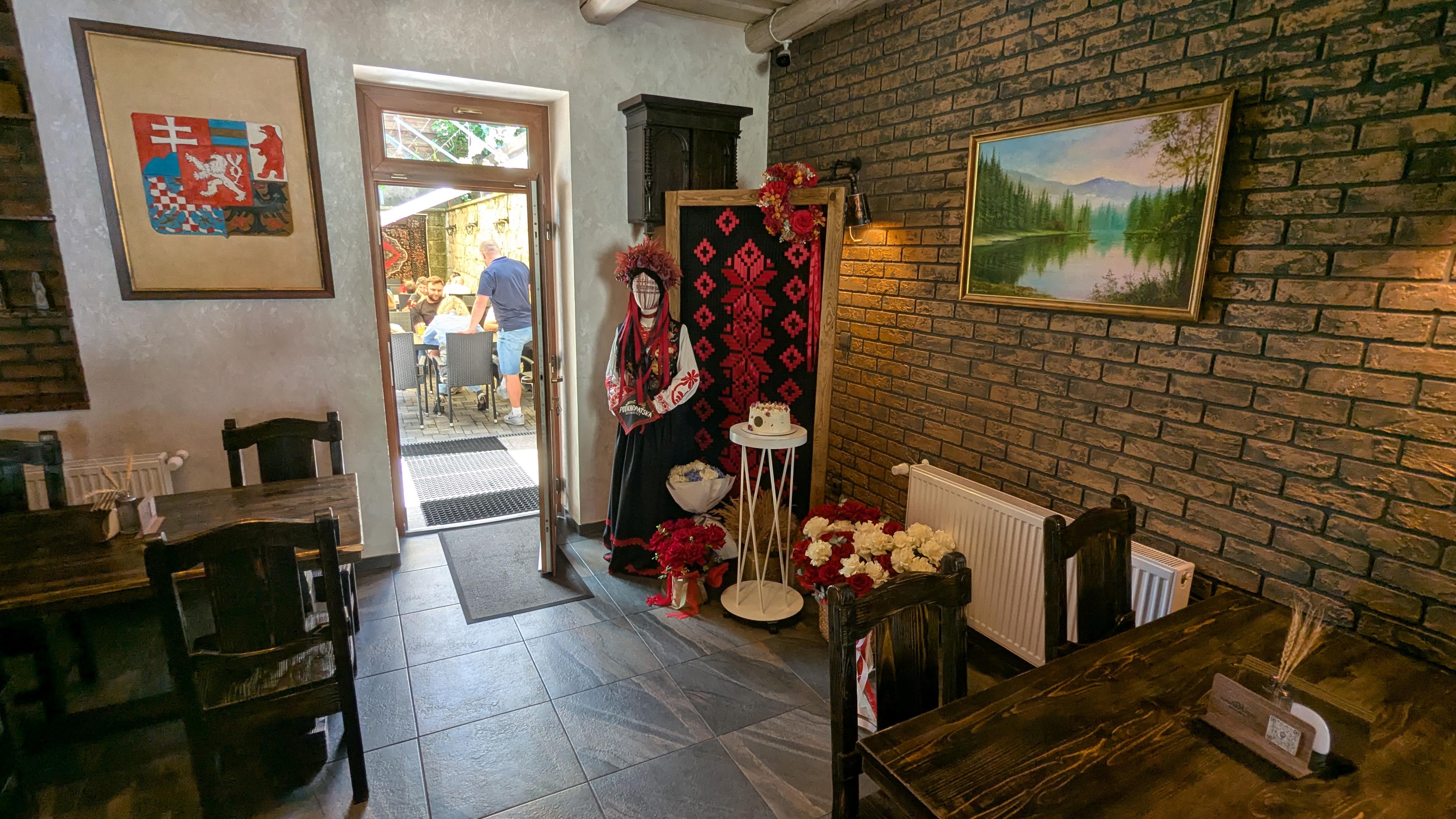 Podkarpatská restaurace foto 6
