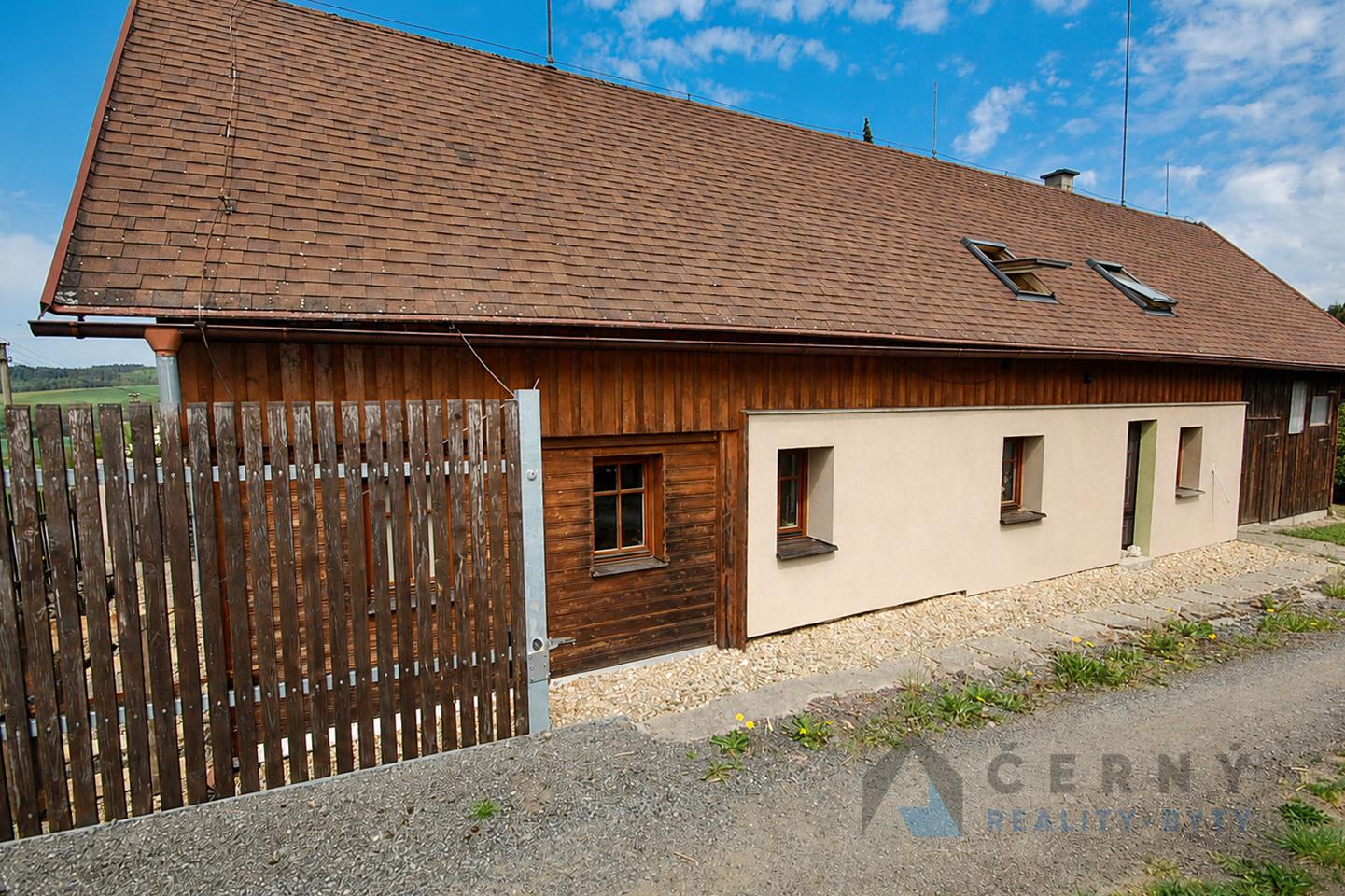 Zrekonstruovaný RD s krásnou zahradou - Nová Víska