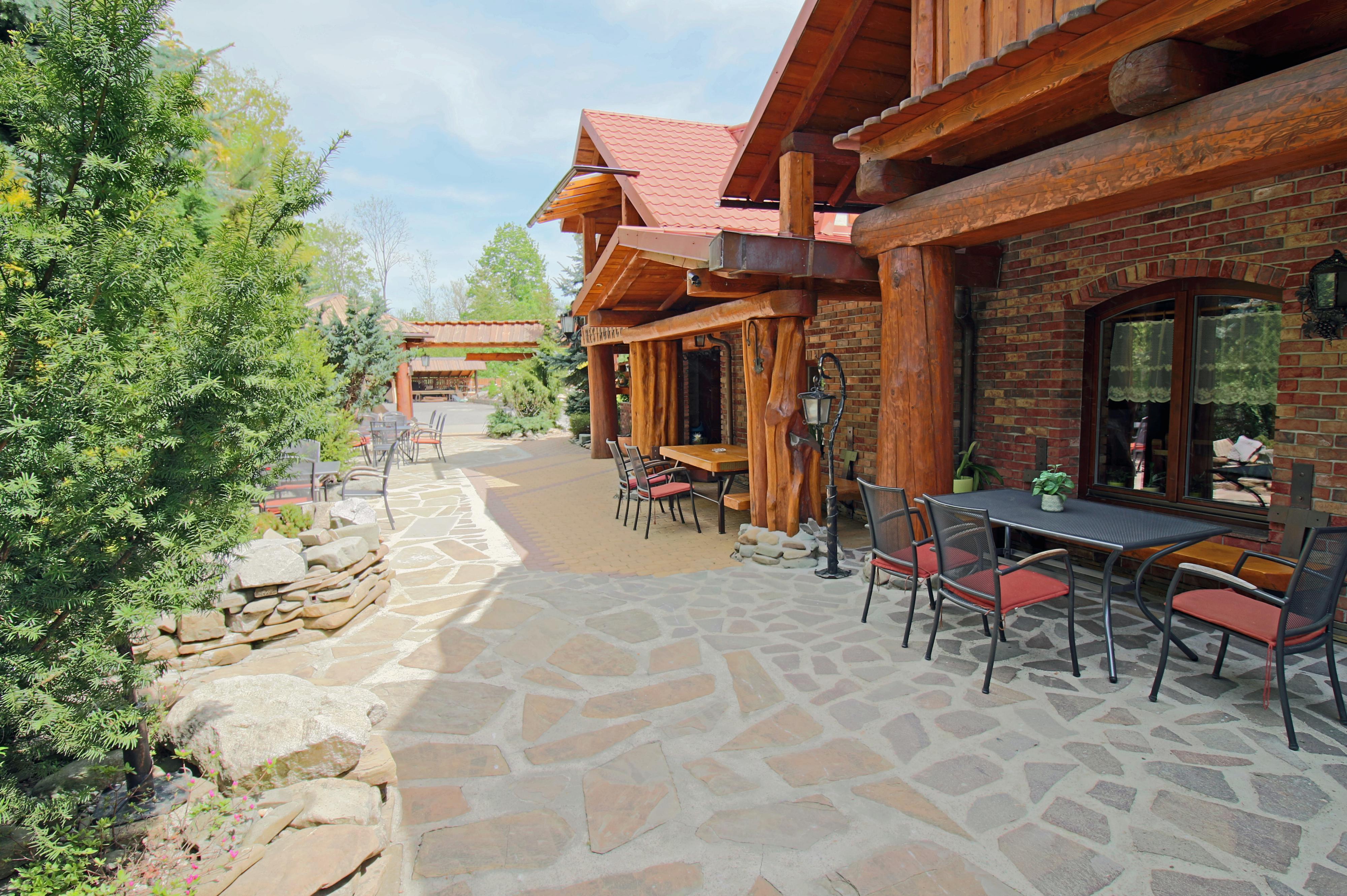 Restaurace Penzion Na Kamyncu