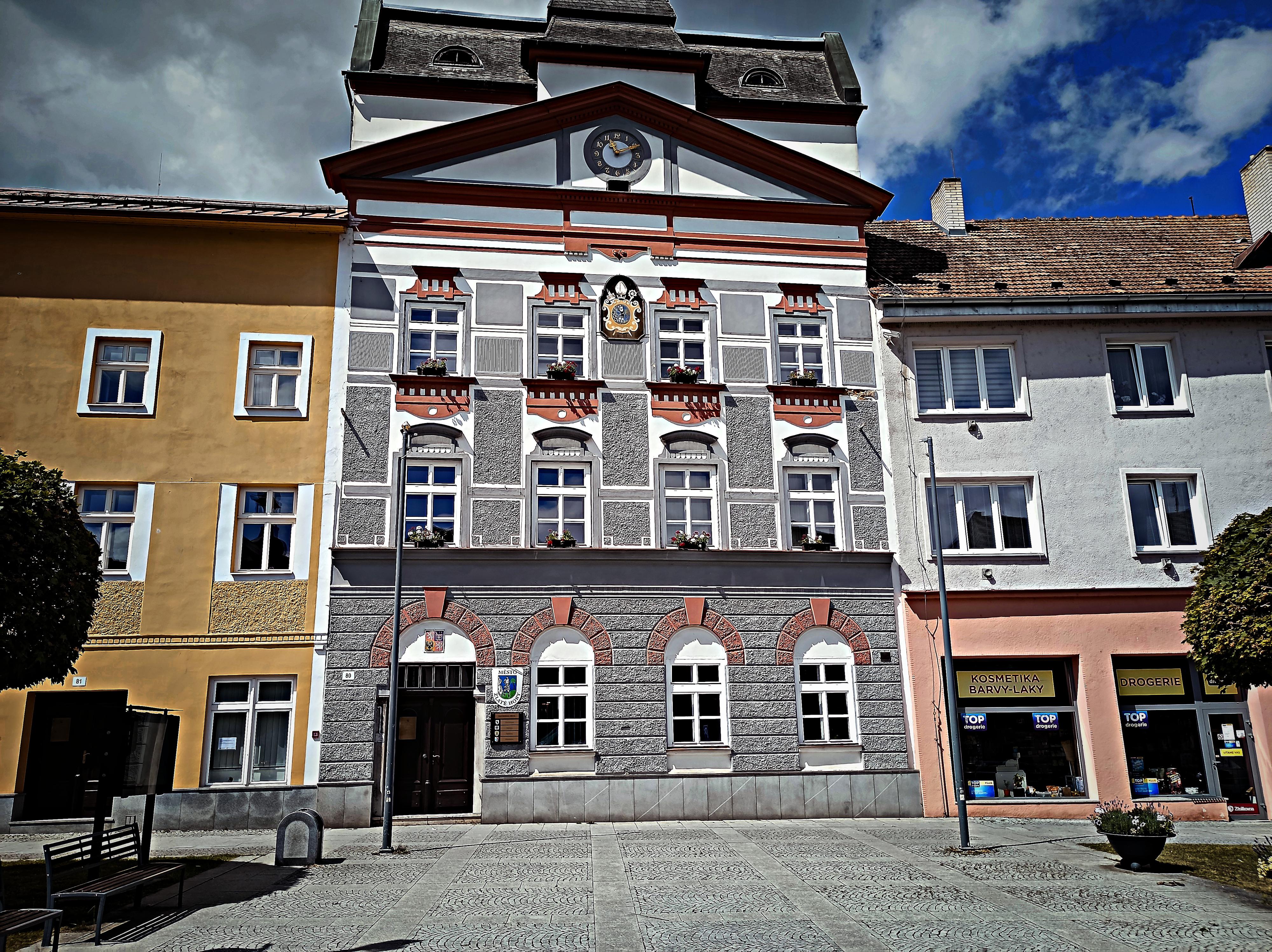 Zlaté Hory - městský úřad foto 5