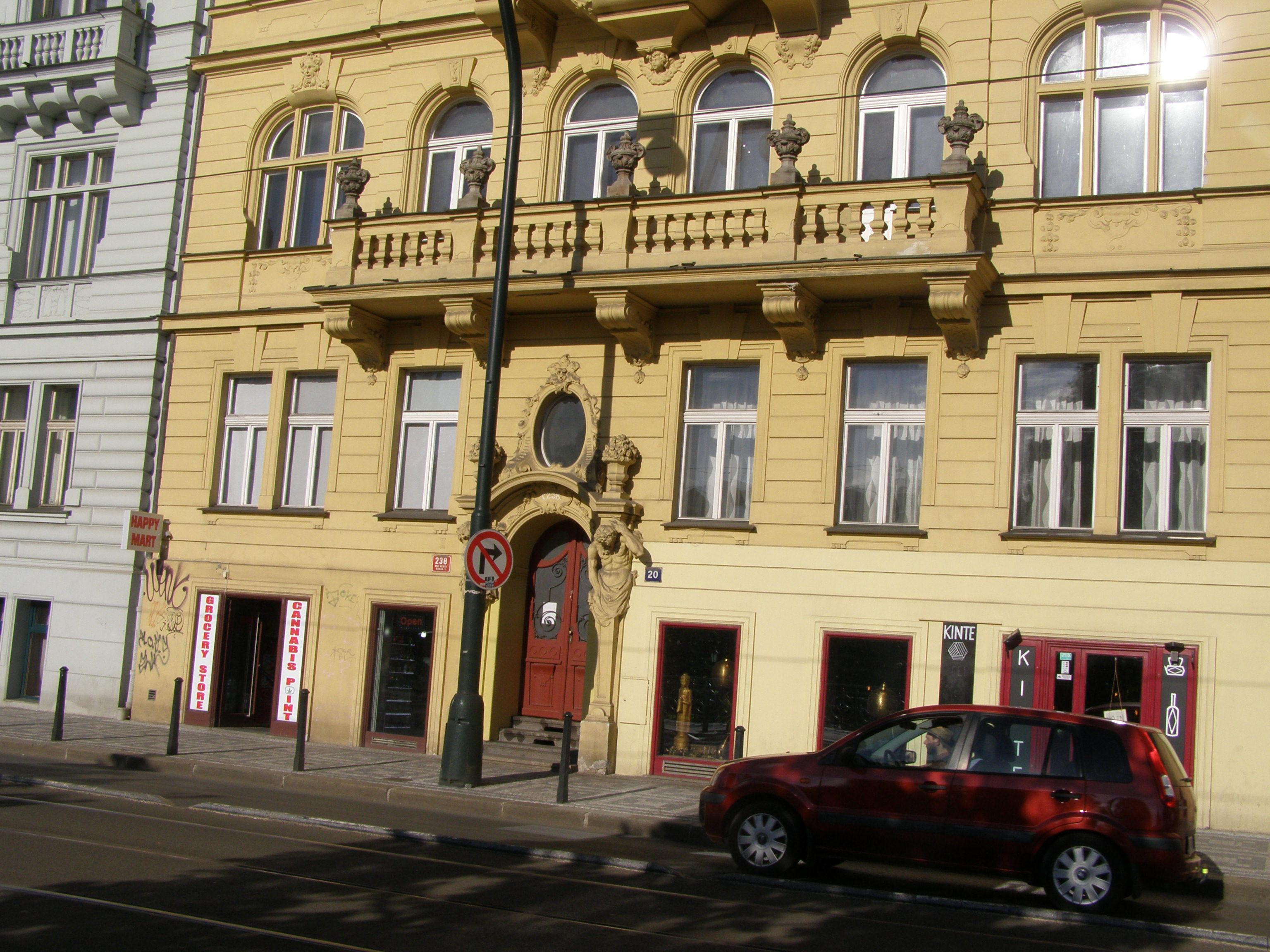 Potraviny	Masarykovo nábřeží