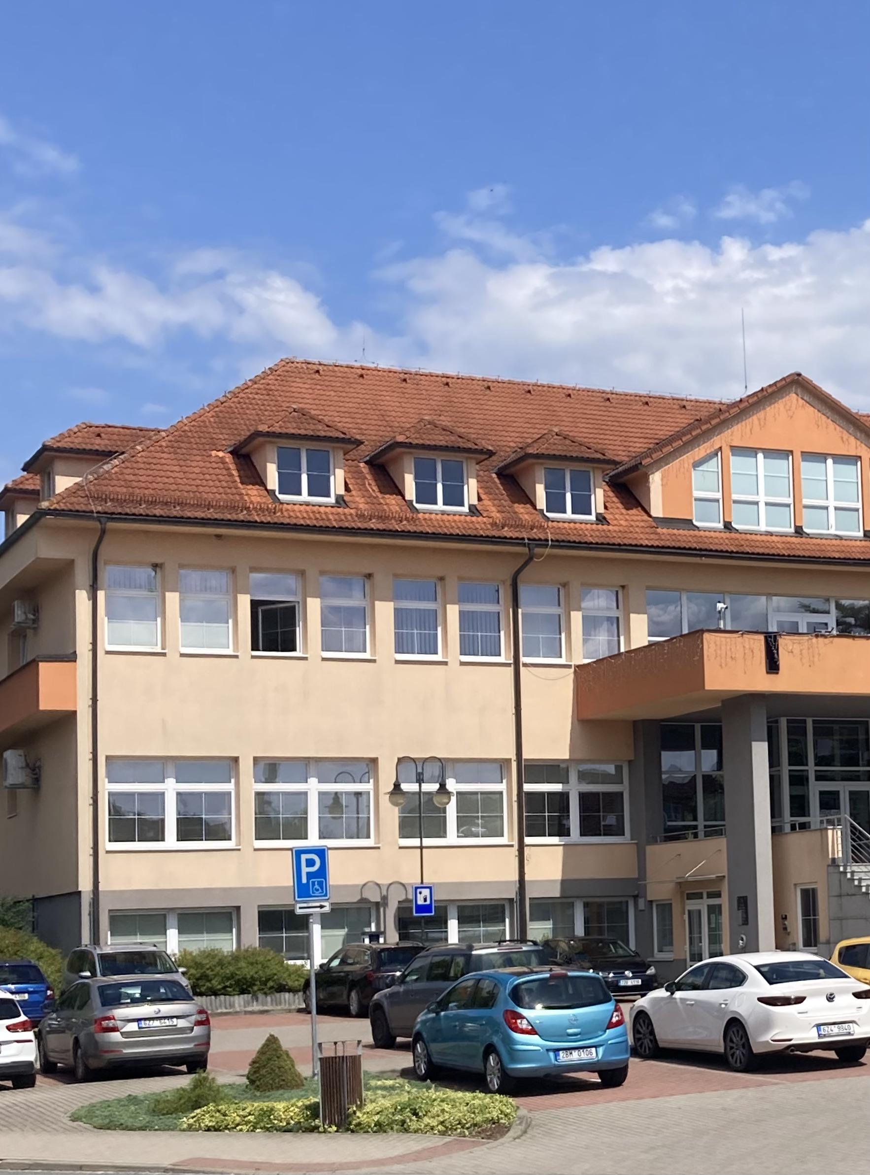 Město Slavičín - Nabíjecí stanice pro elektromobily foto 1
