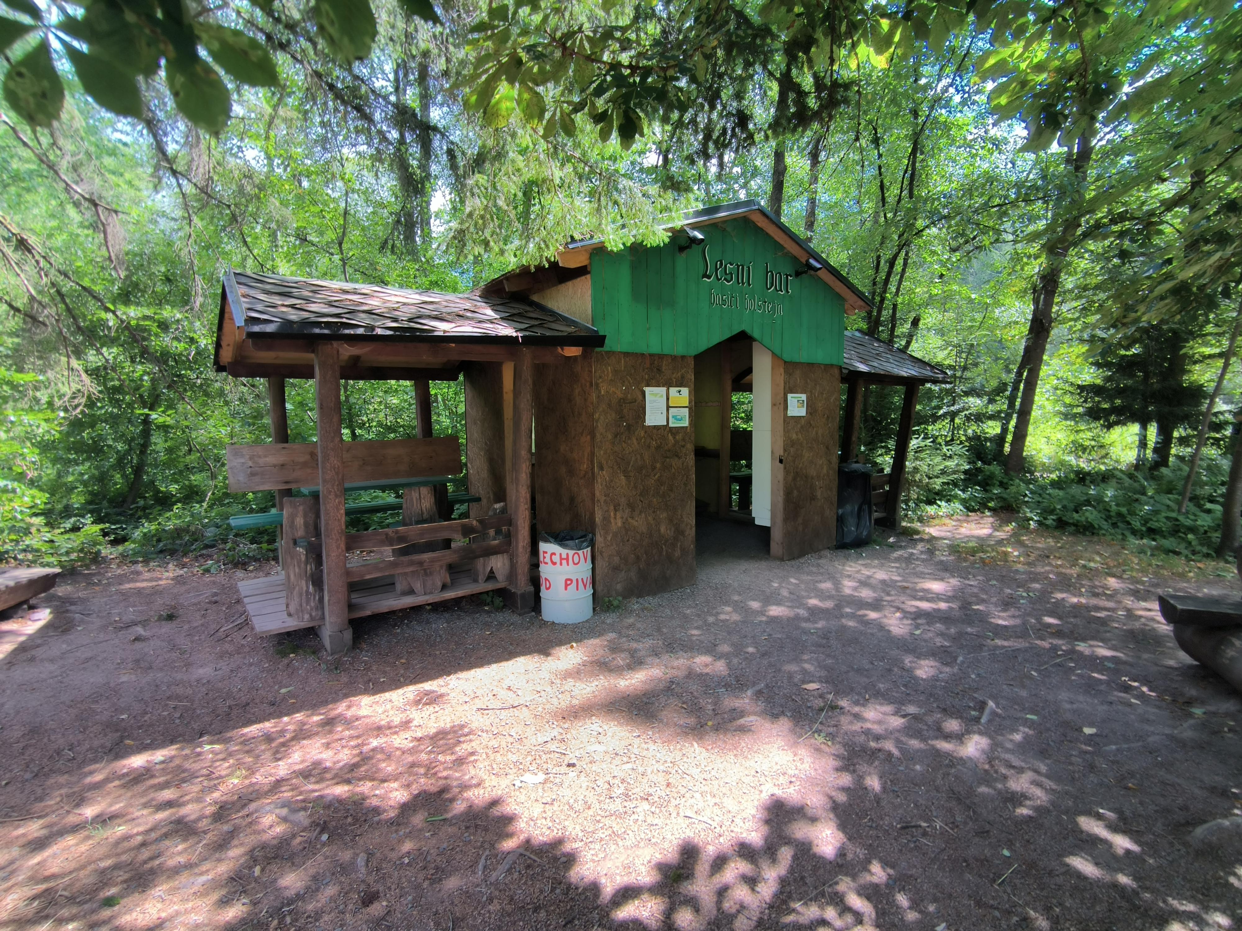 Lesní bar u Holštejna foto 2
