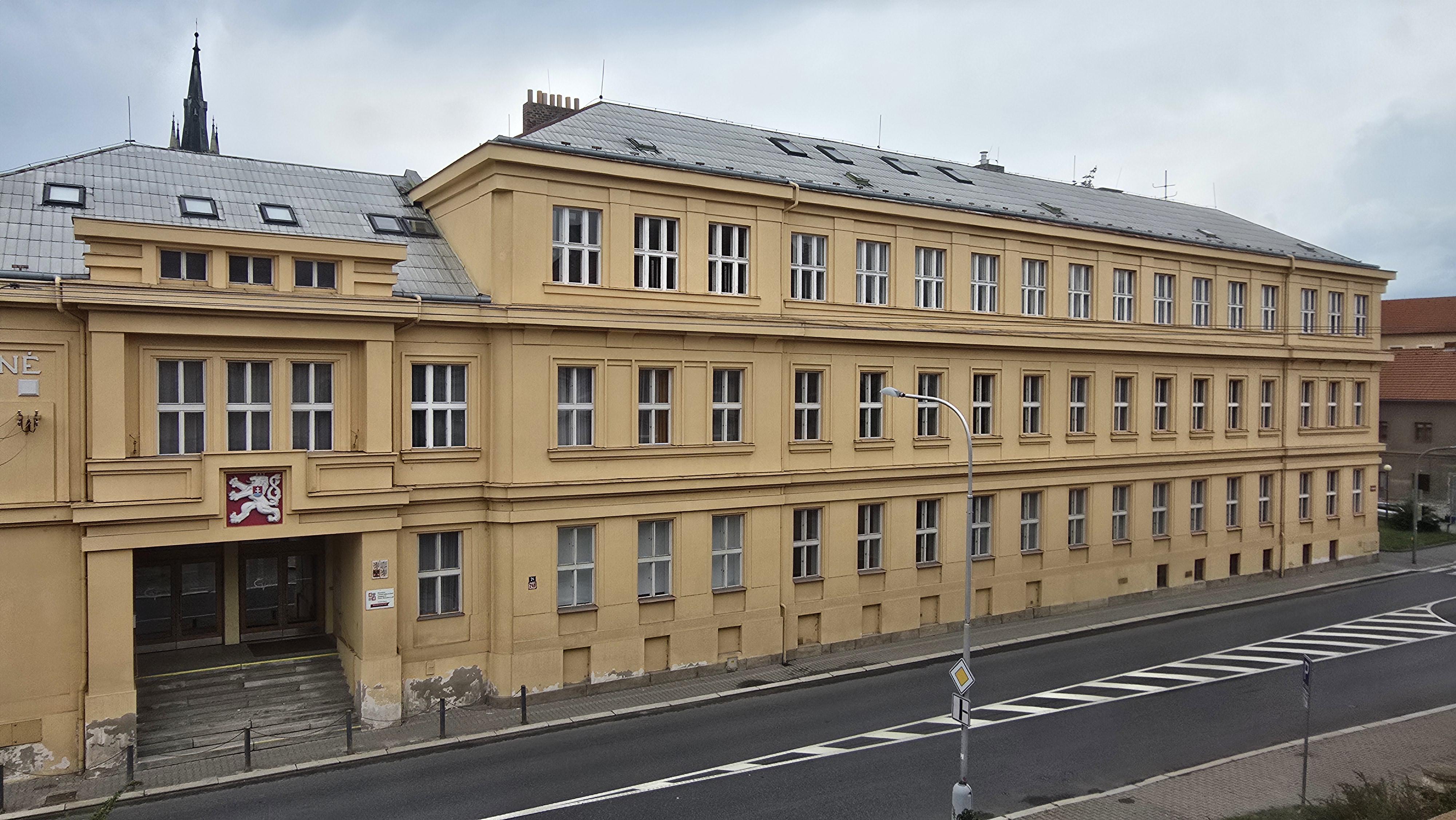 Gymnázium a Střední odborná škola pedagogická Čáslav foto 3