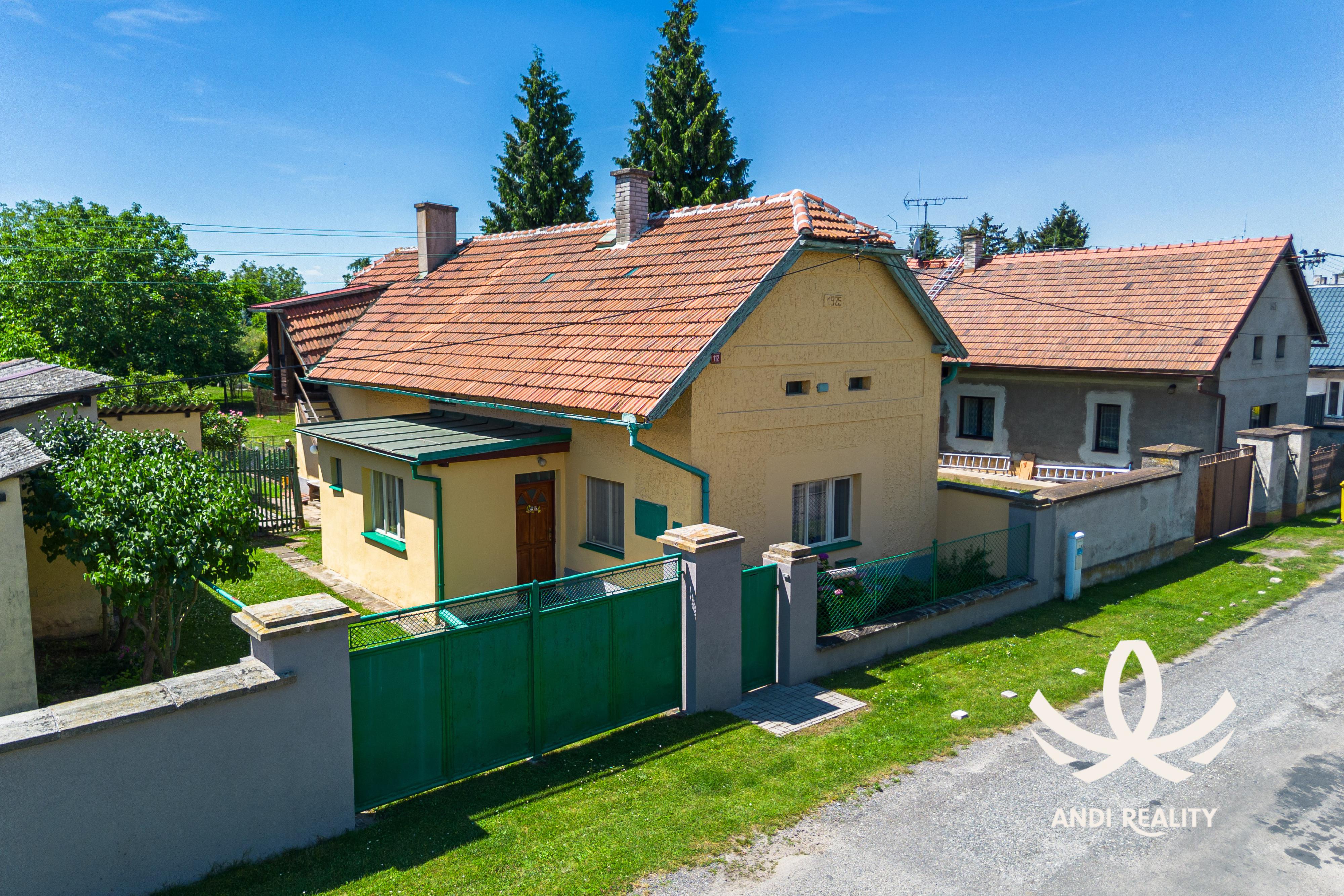 Prodej domu Břežany II, 100 M²