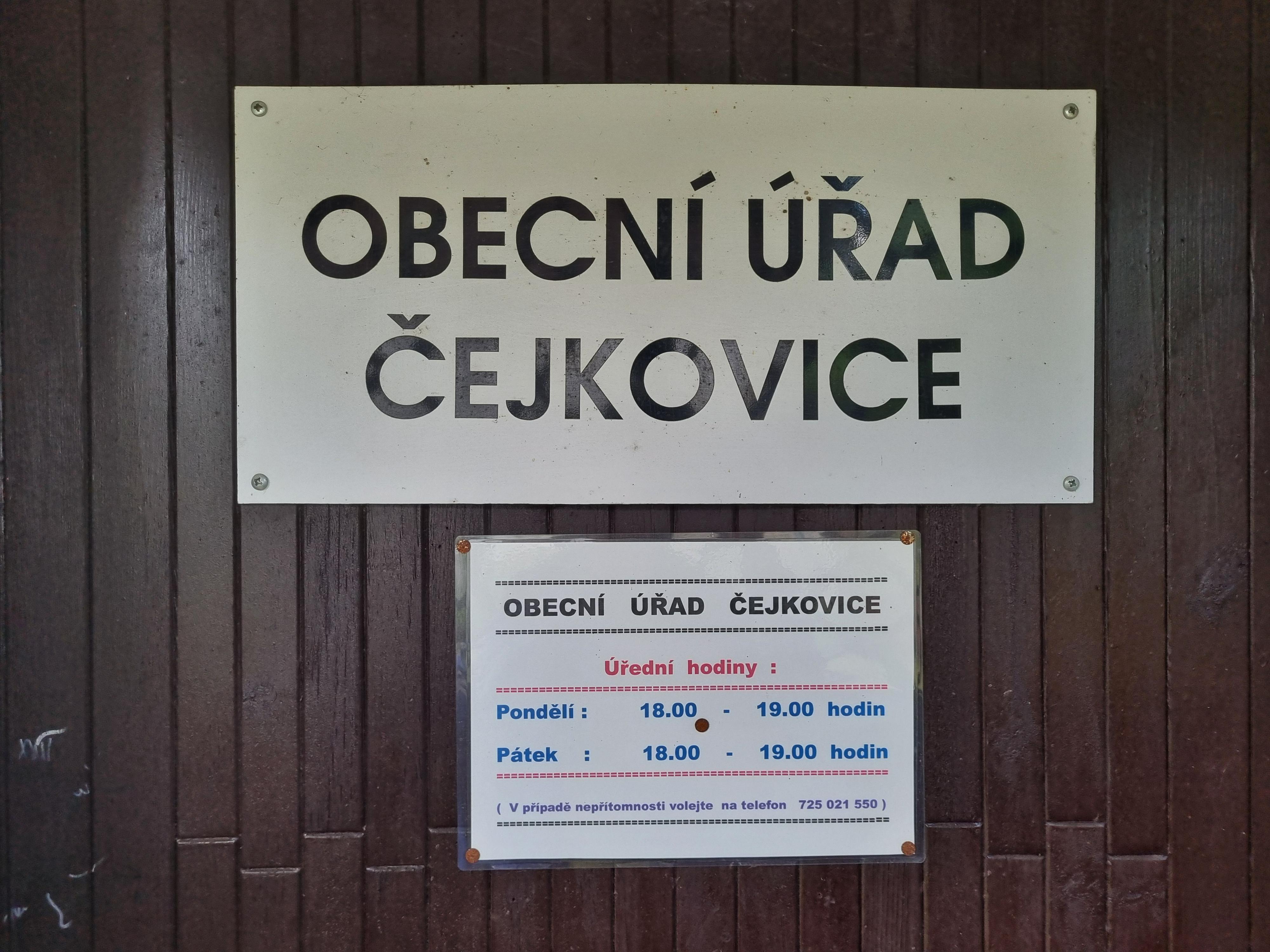 Čejkovice - obecní úřad foto 3