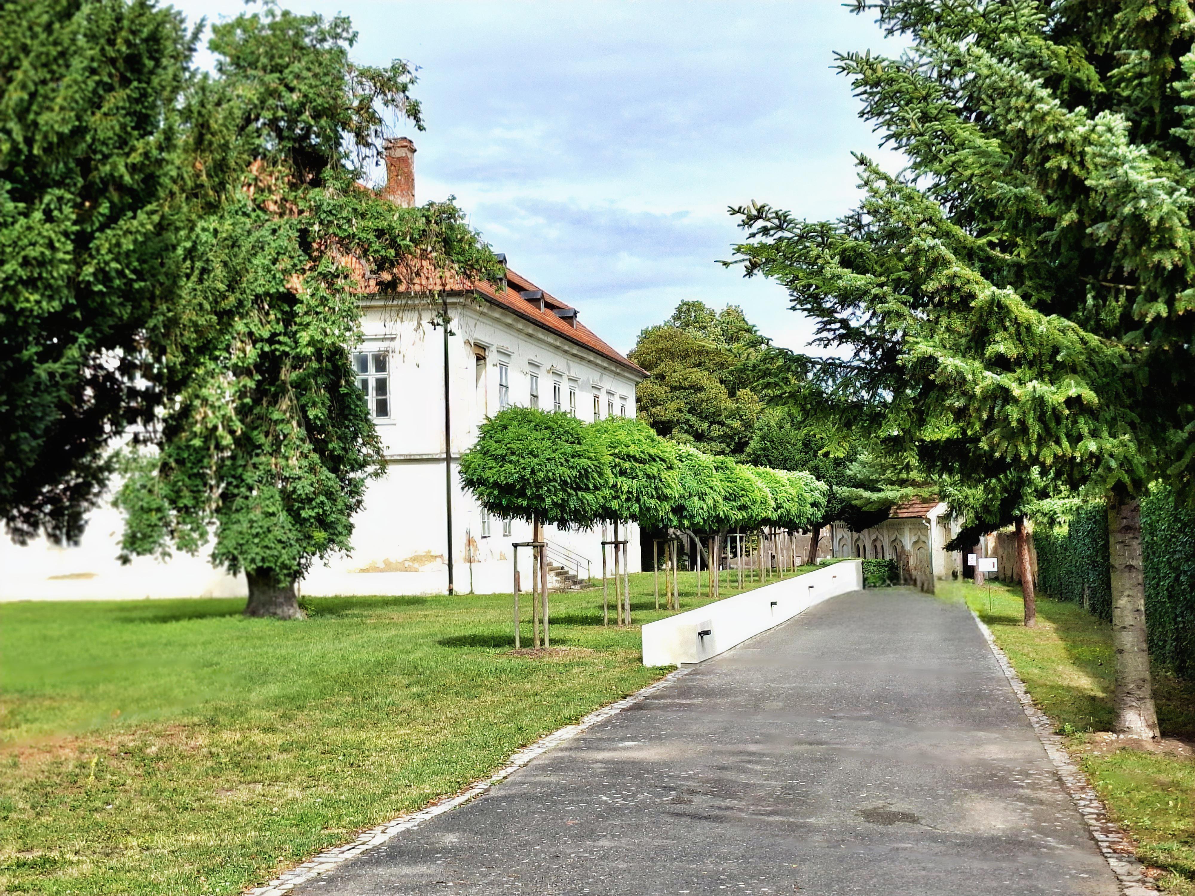 Zámek Liteň Resort foto 3
