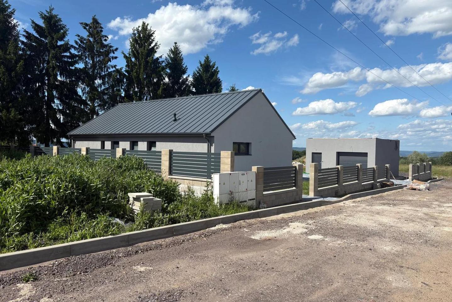 Prodej novostavby 4+kk, 117 m², 866 m² Hvozdec