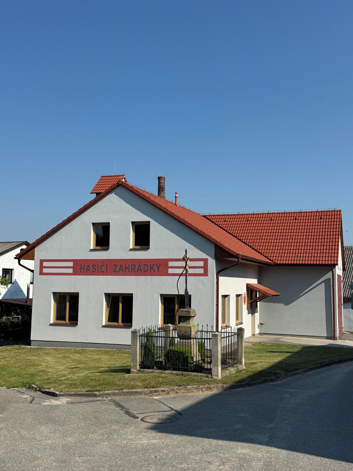 SH ČMS - Sbor dobrovolných hasičů Zahrádky foto 1