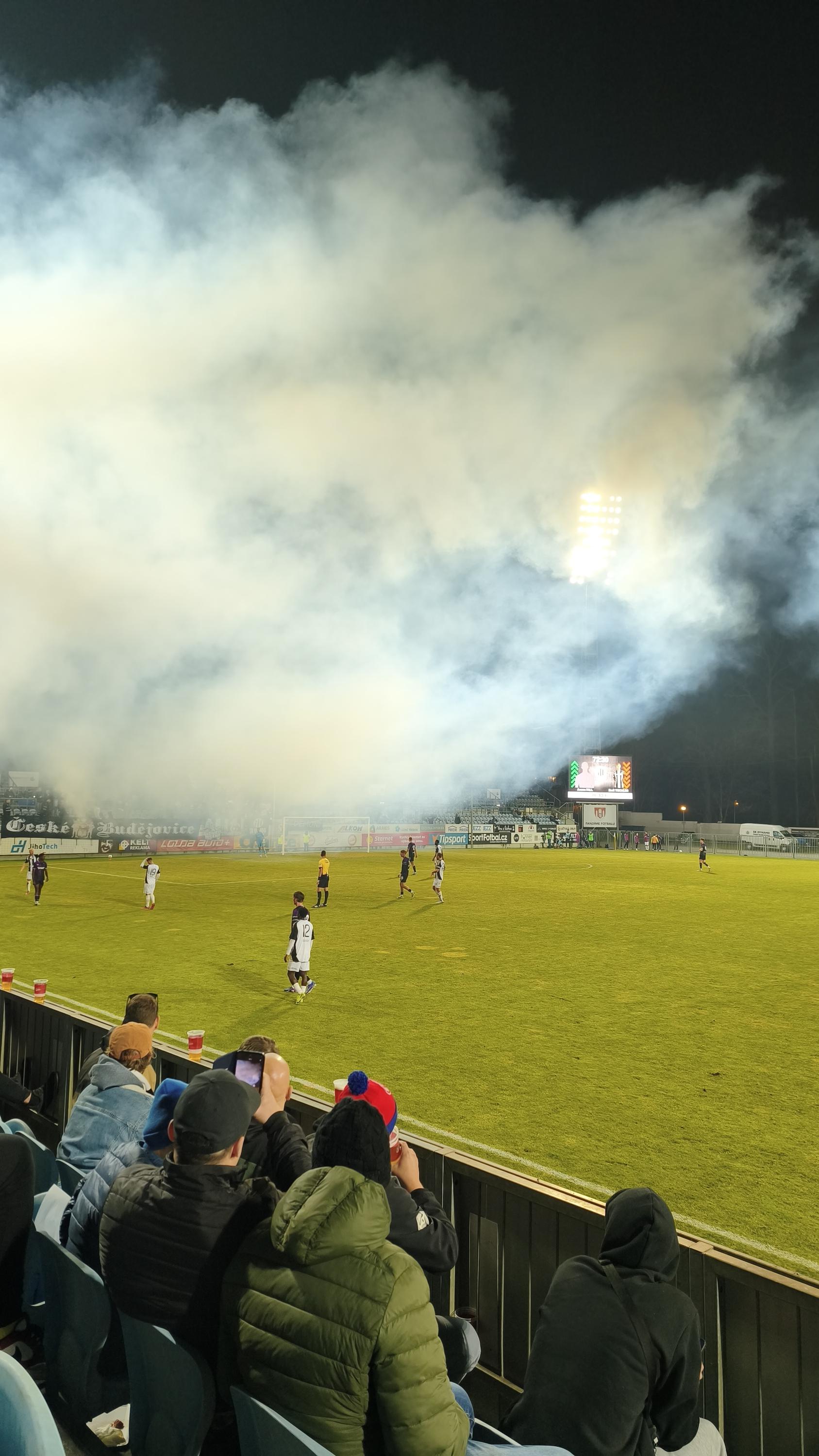 Fotbalový stadion Střelecký ostrov foto 6