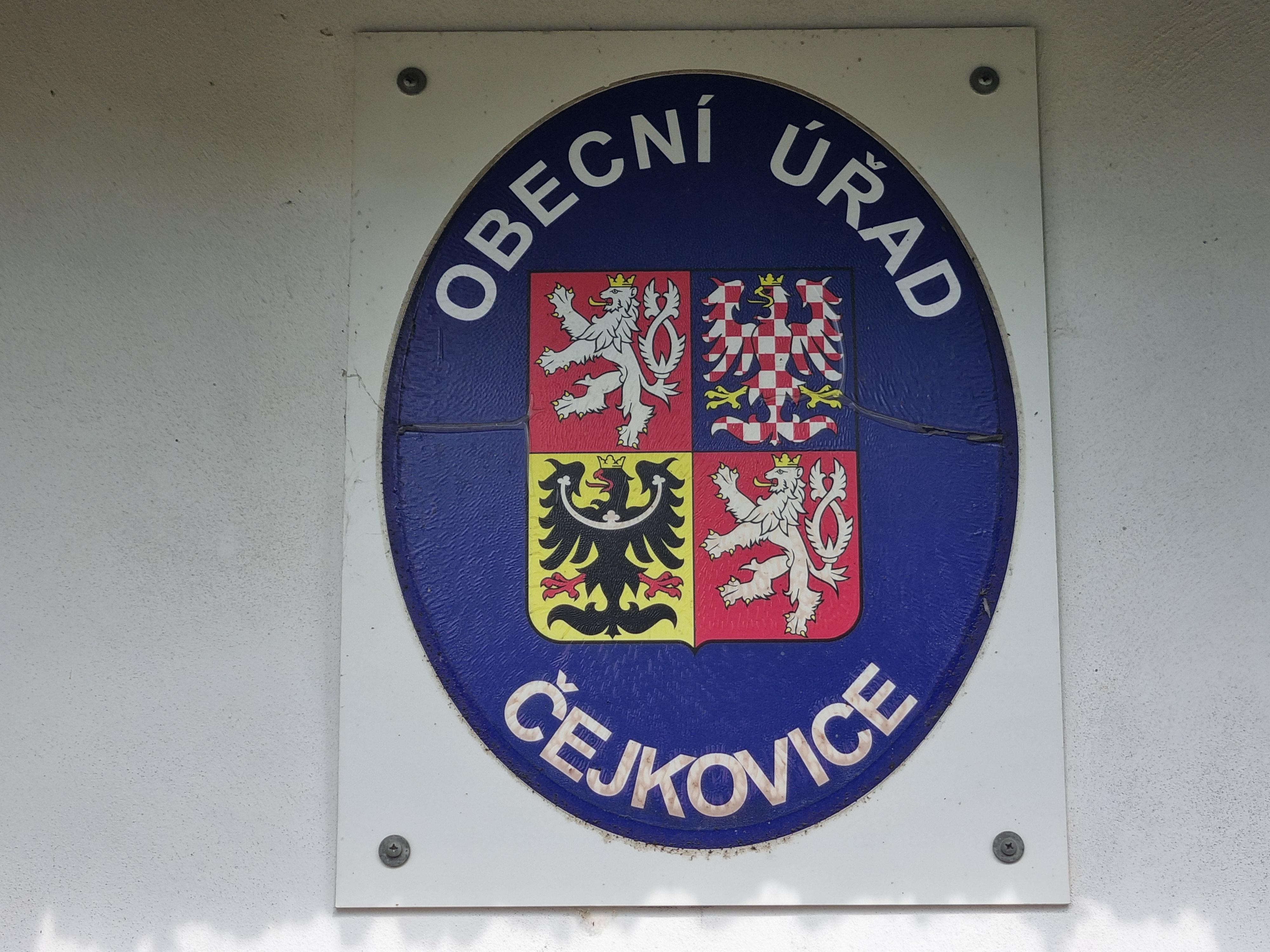 Čejkovice - obecní úřad foto 5