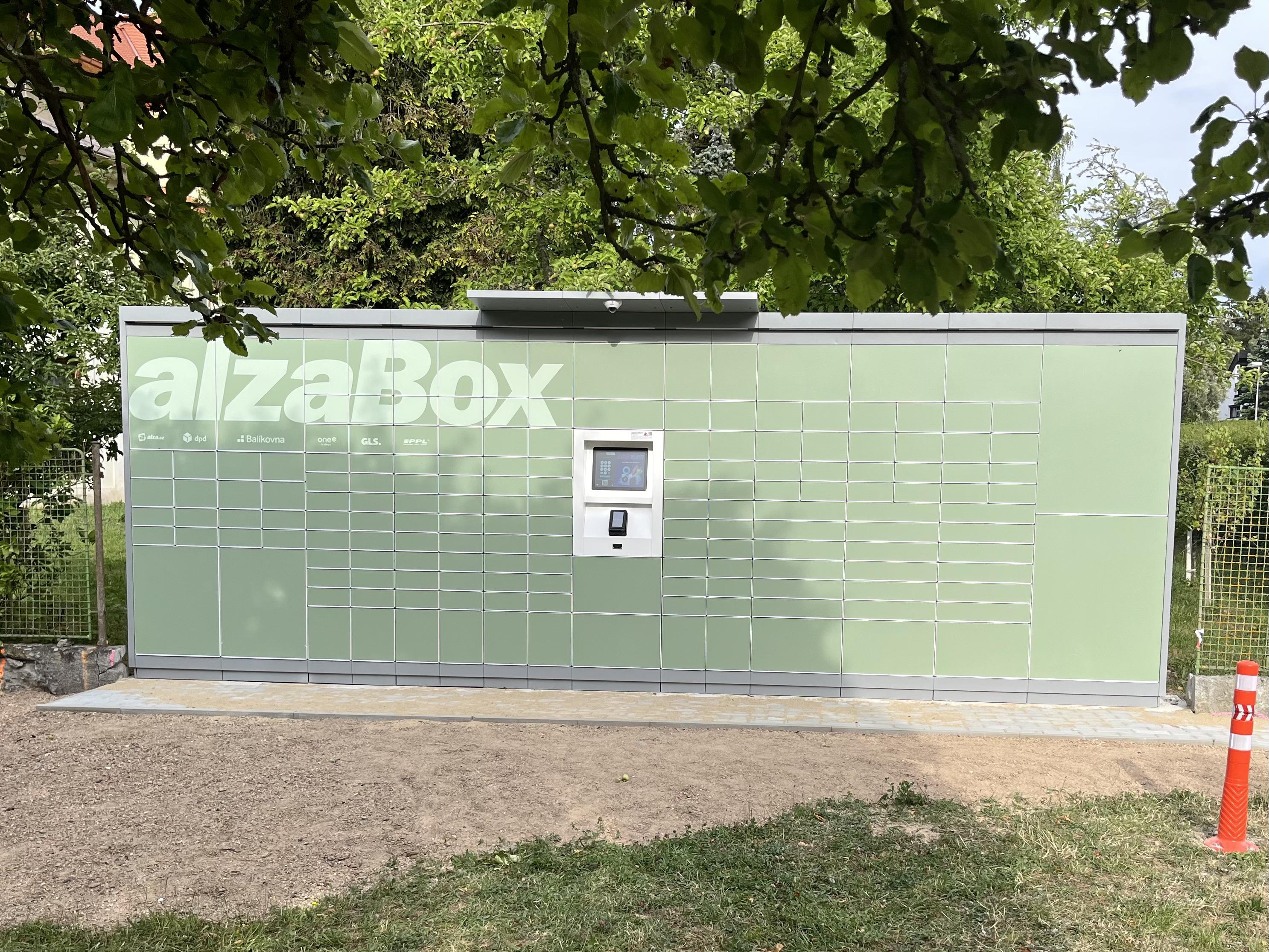 AlzaBox