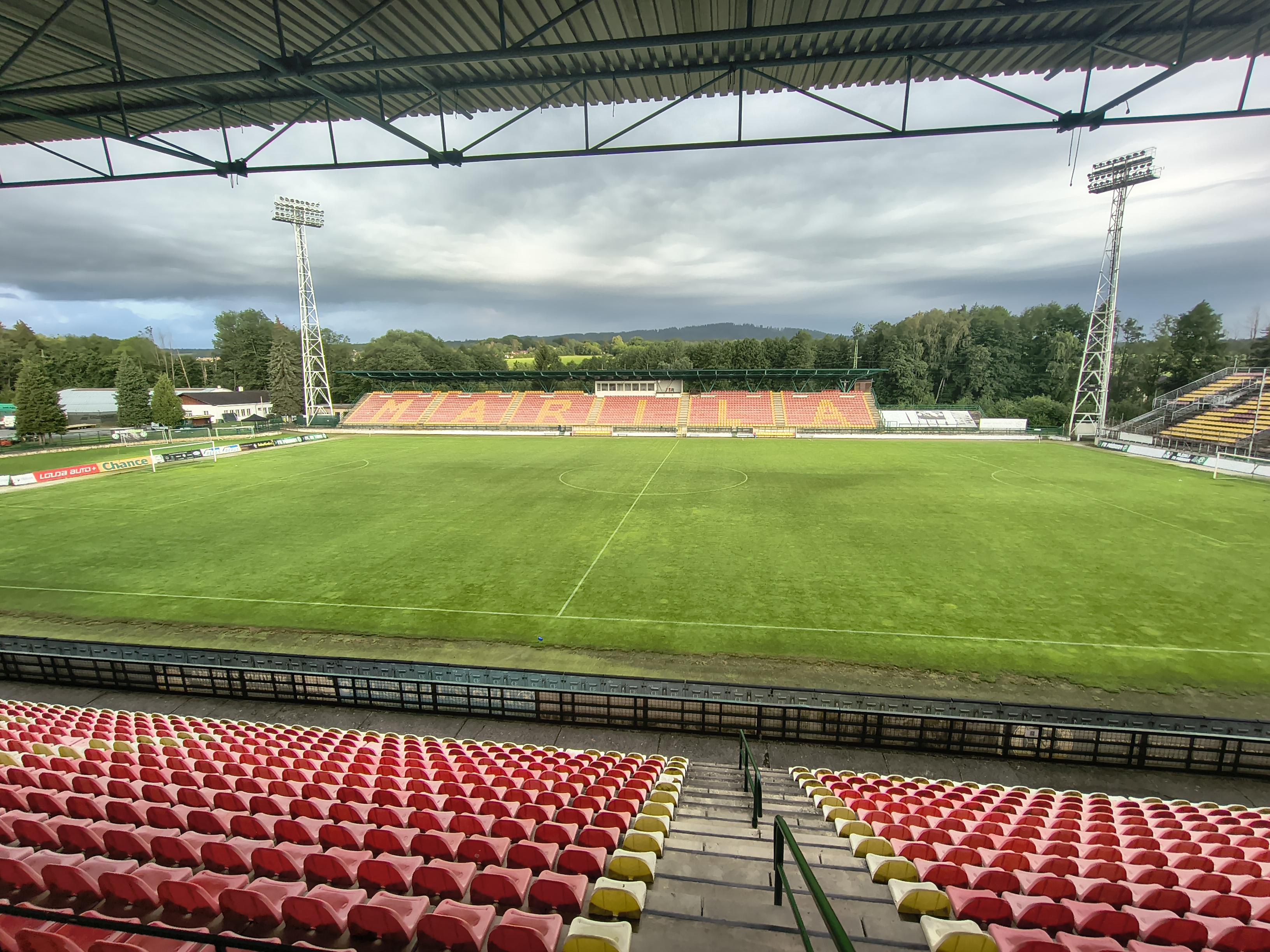 Stadion Na Litavce foto 3