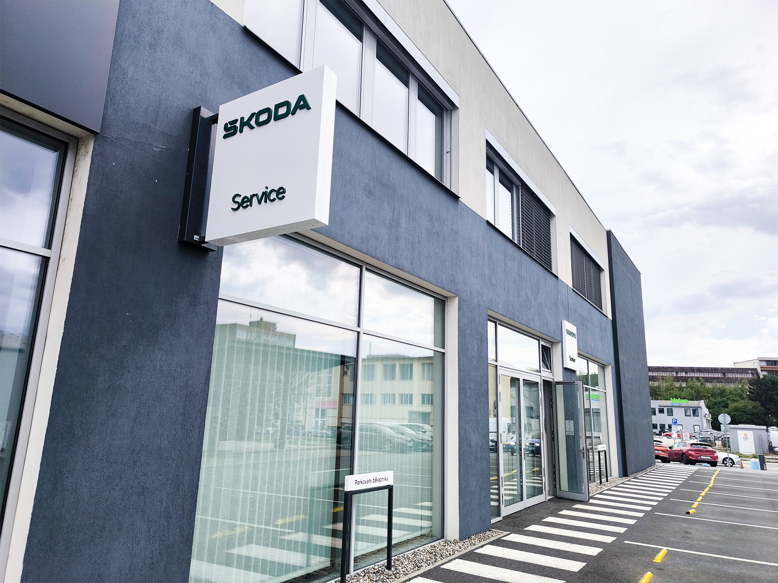 TUkas Strašnice - servis Škoda foto 3