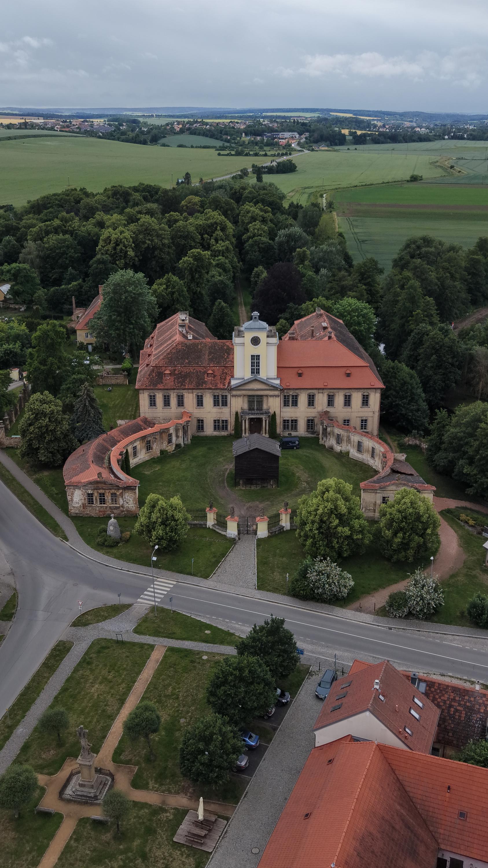 Zámek a zámecký park Křimice foto 5