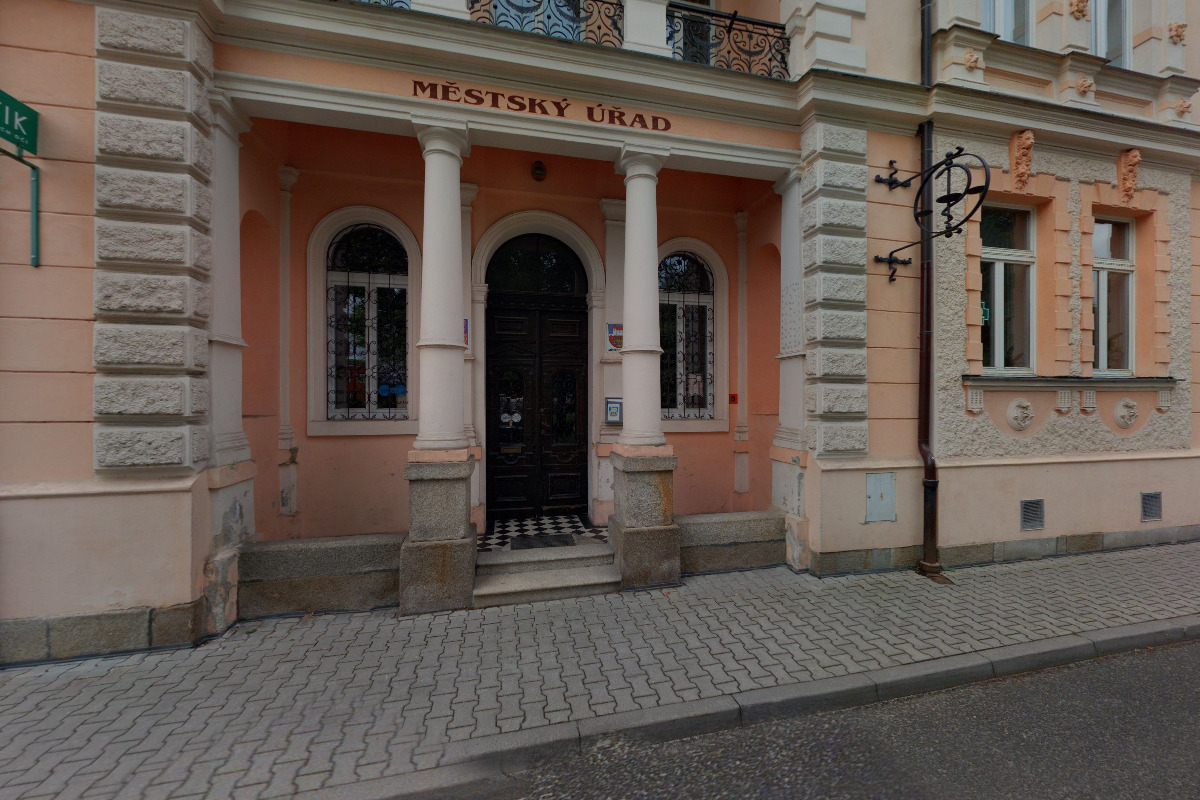 Městská knihovna Skalná