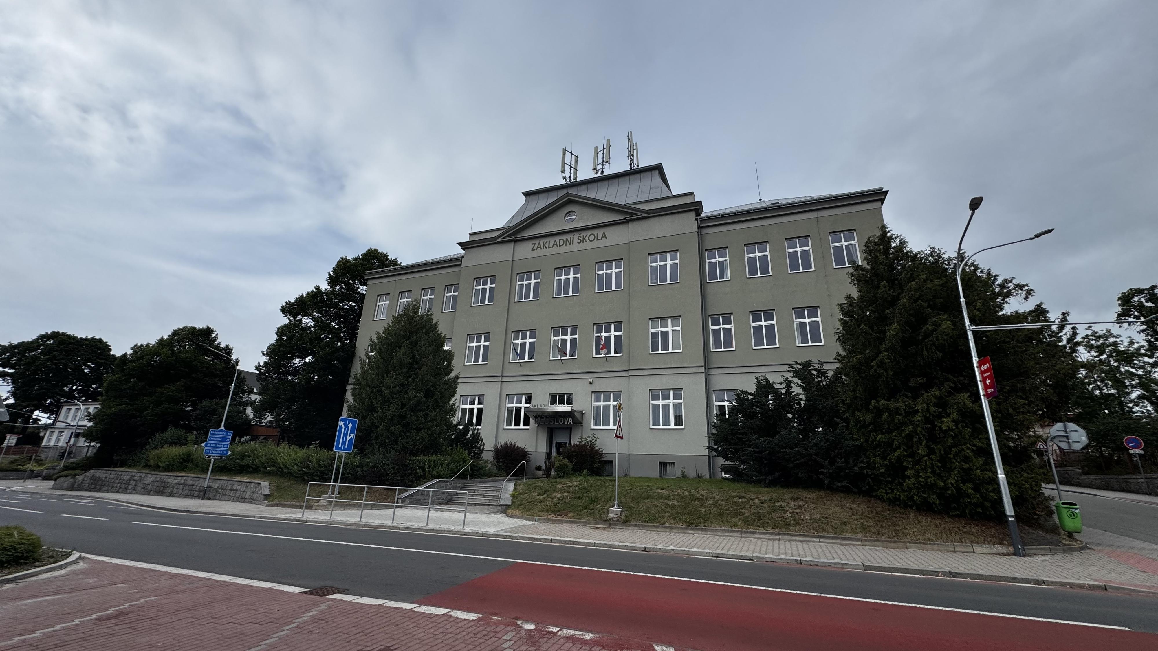 ZŠ Hlinsko, Resslova foto 3