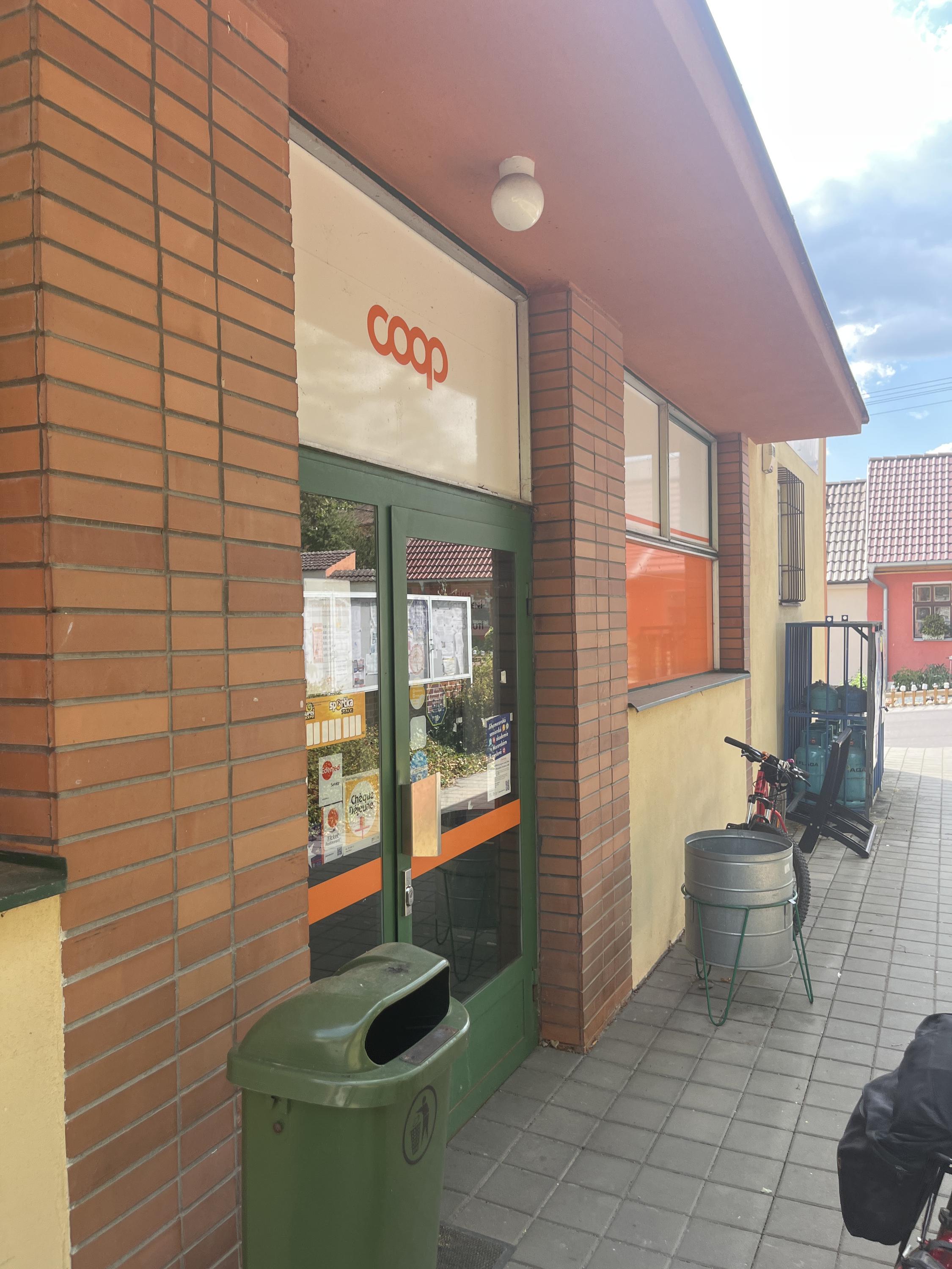 JEDNOTA, spotřební družstvo, Moravský Krumlov – COOP foto 2