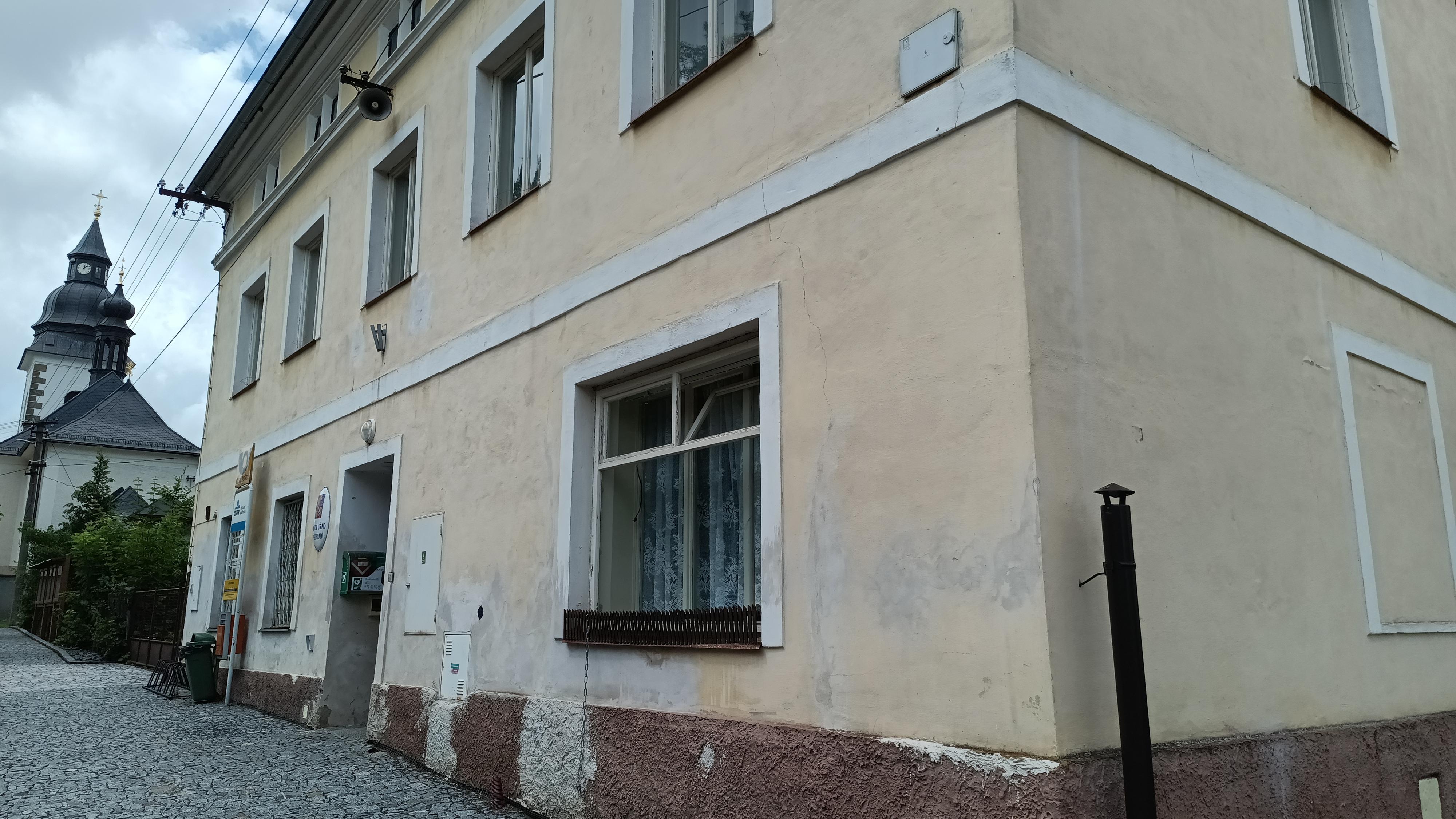 Předhradí - obecní úřad foto 3