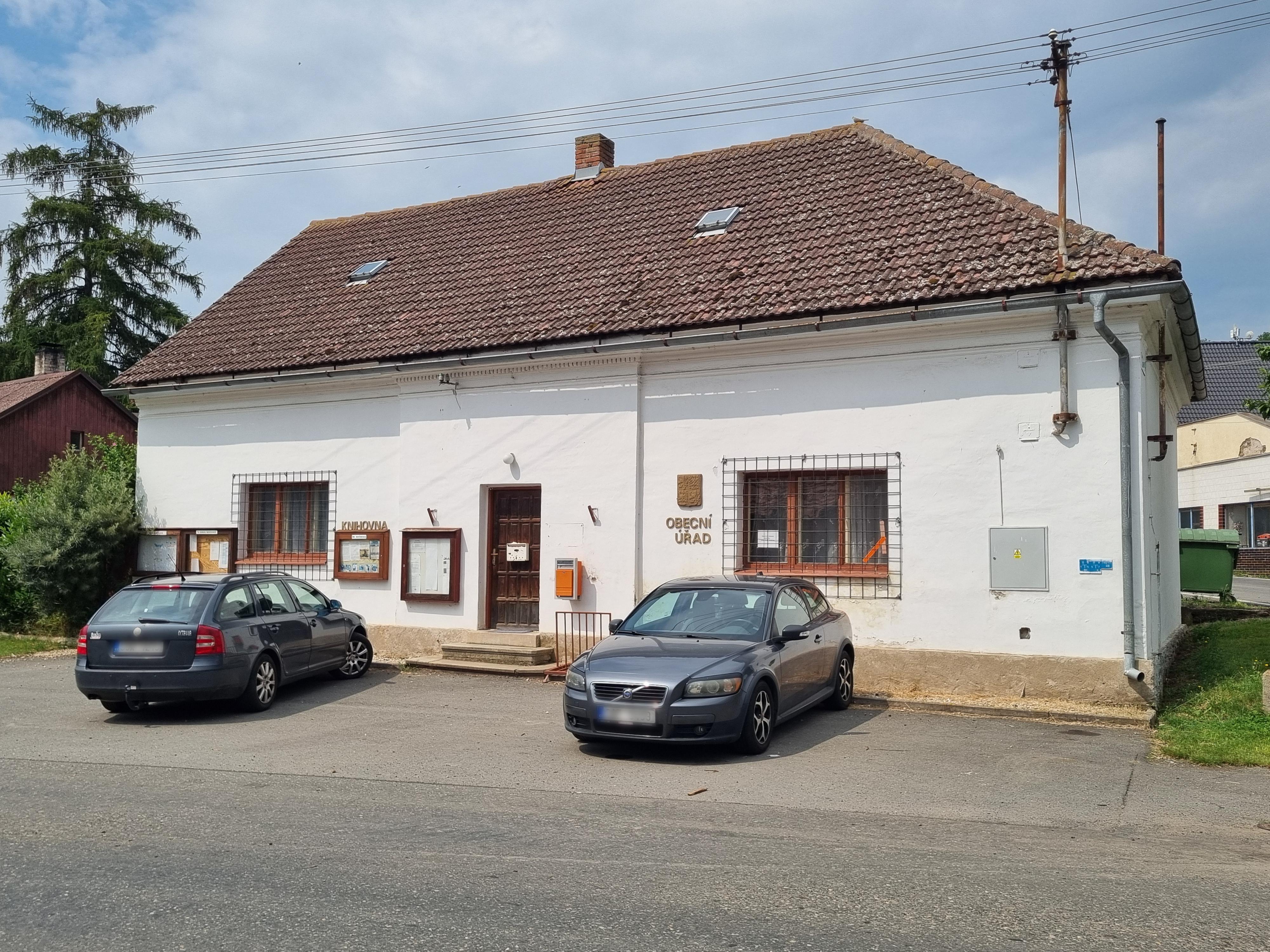 Močovice - obecní úřad